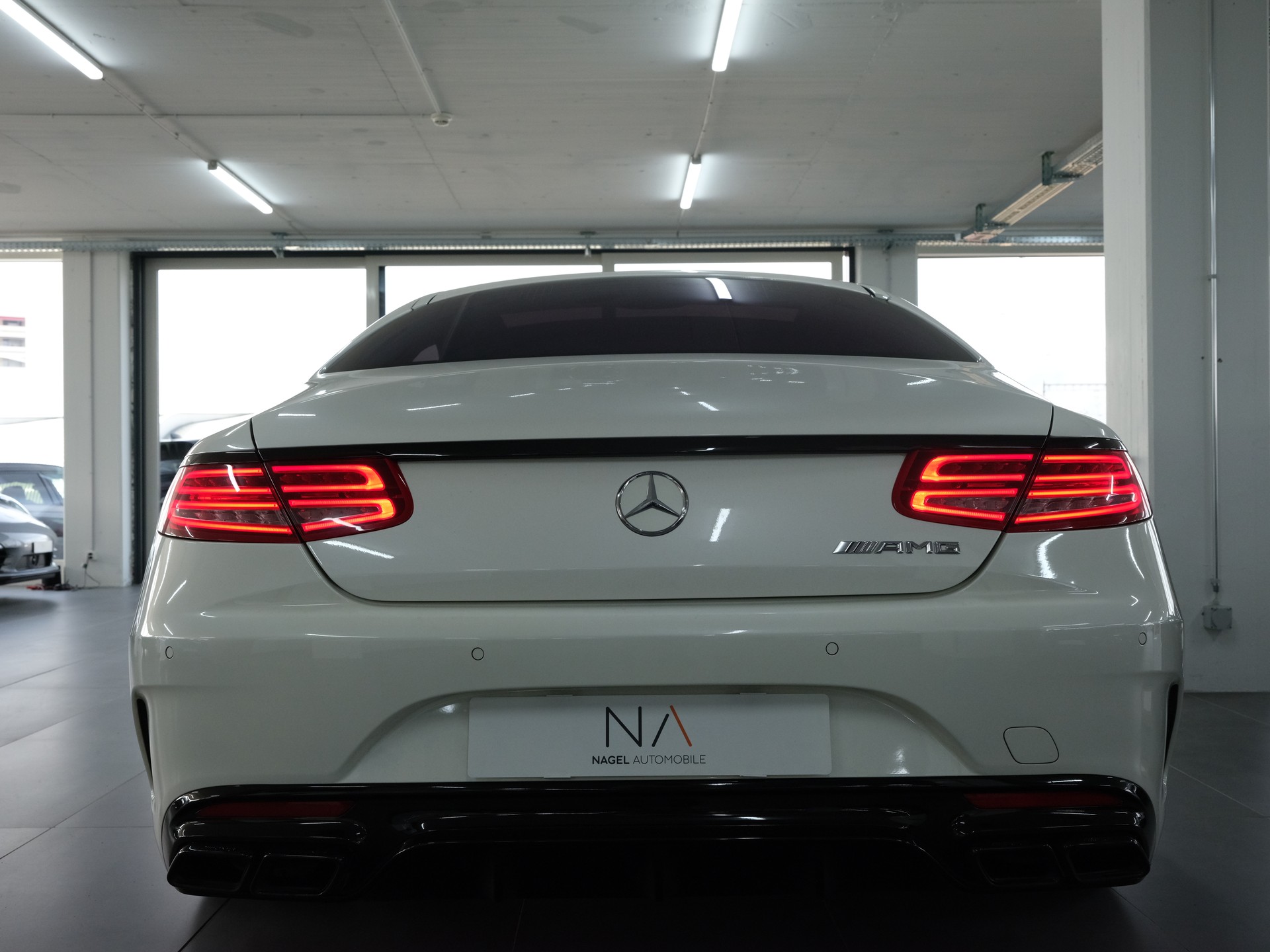 MERCEDES-BENZ S 500 Coupé 4Matic 7G-Tronic-showroom-element-3