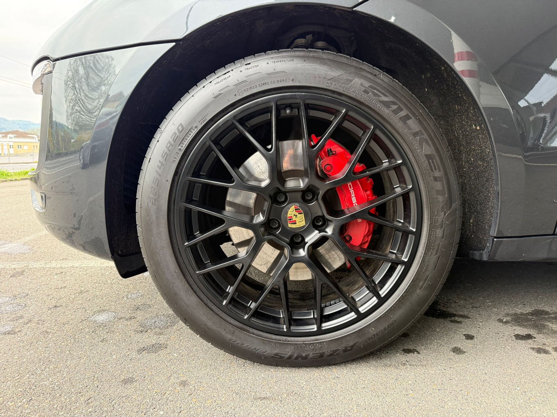 PORSCHE Macan GTS PDK-image-5