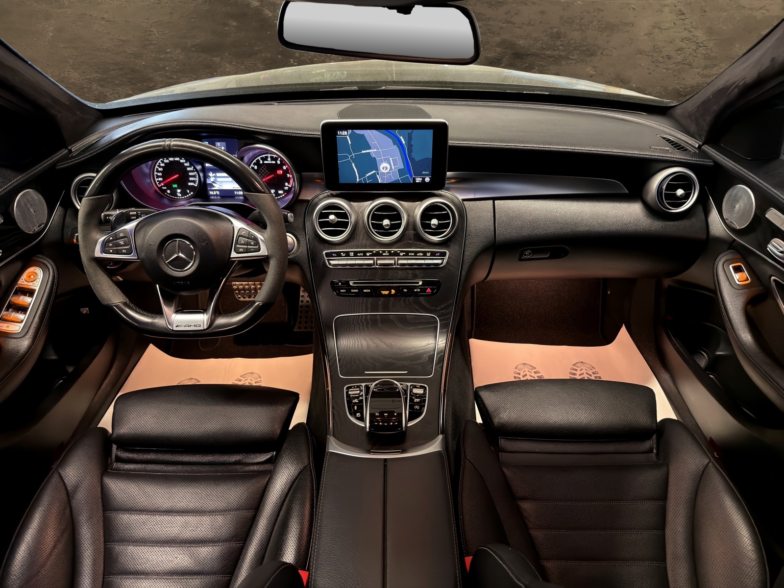 MERCEDES-BENZ C 43 AMG 4Matic 9G-Tronic-image-3