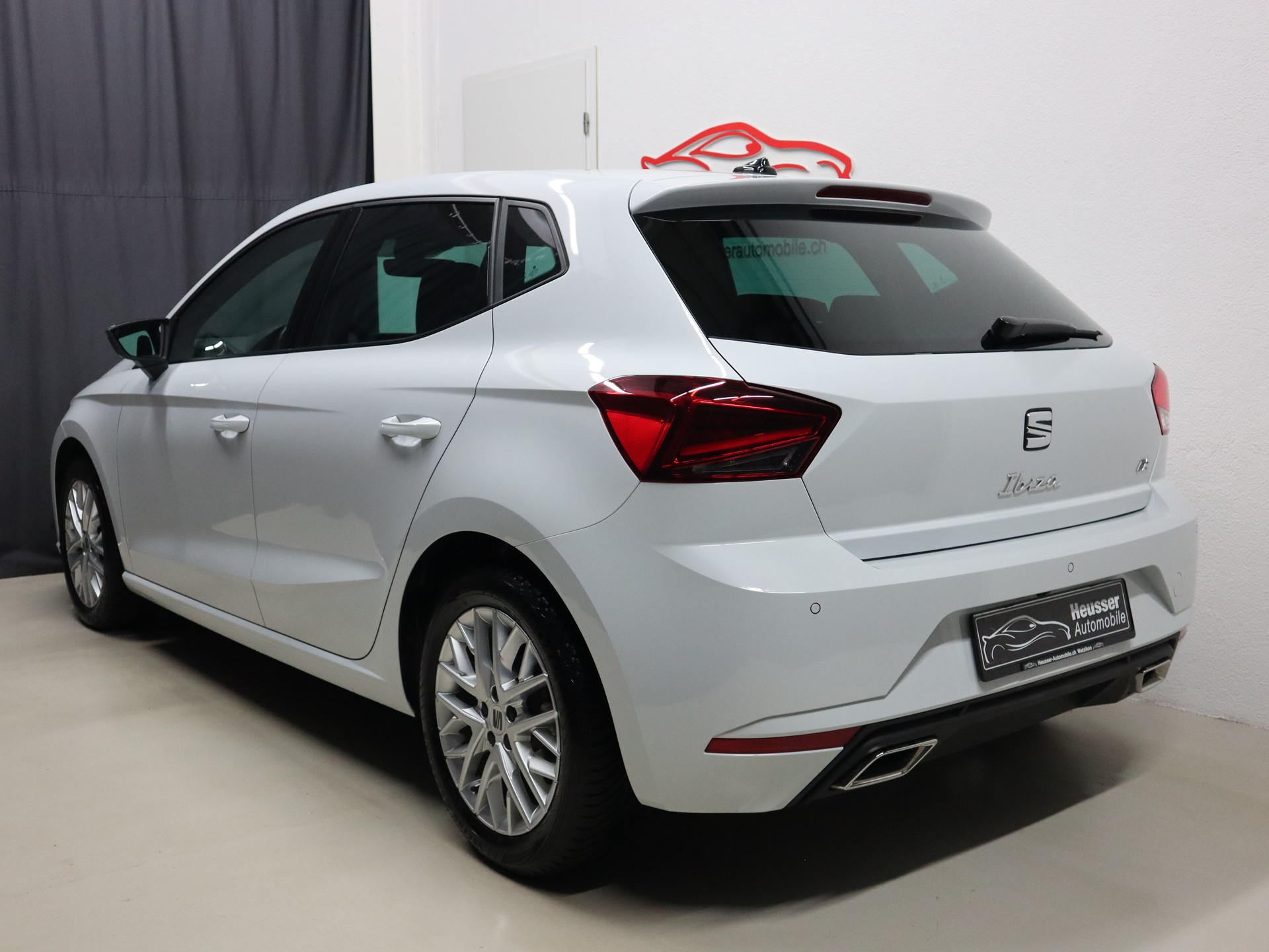 SEAT Ibiza 1.5 EcoTSI FR DSG - Navi - Digital Cockpit - Leder/Alcantara - Keyless - Kamera - 150 PS-showroom-element-3