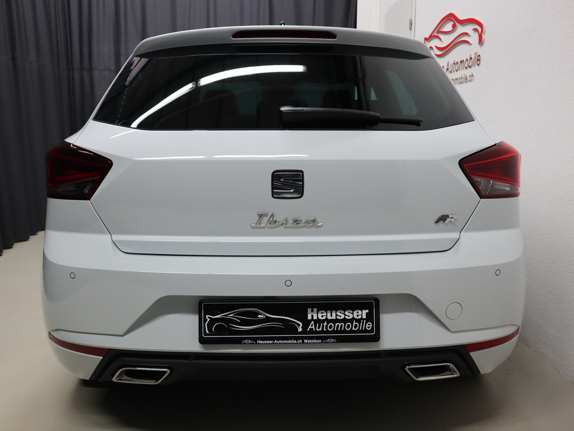 SEAT Ibiza 1.5 EcoTSI FR DSG - Navi - Digital Cockpit - Leder/Alcantara - Keyless - Kamera - 150 PS-image-4