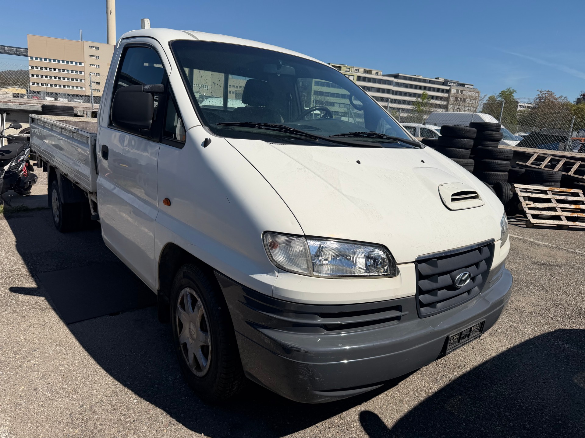 HYUNDAI H-1 Camionnette 2.5TDI-showroom-element-3