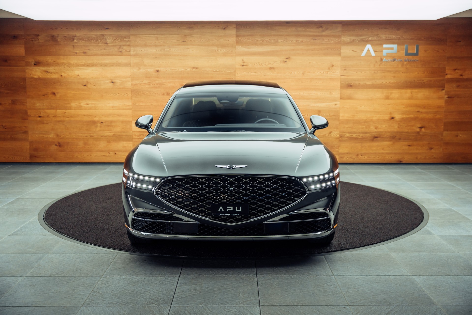 GENESIS G90 Luxury Plus LWB AWD-image-21