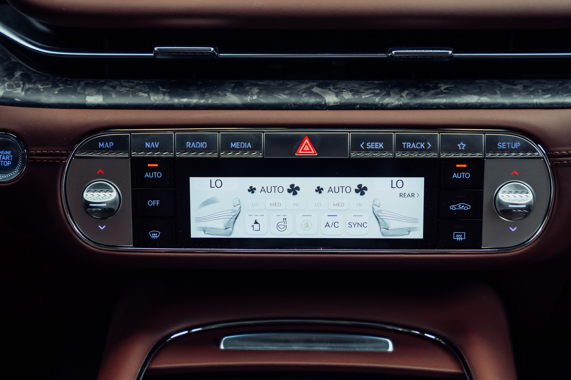 GENESIS G90 Luxury Plus LWB AWD-image-19