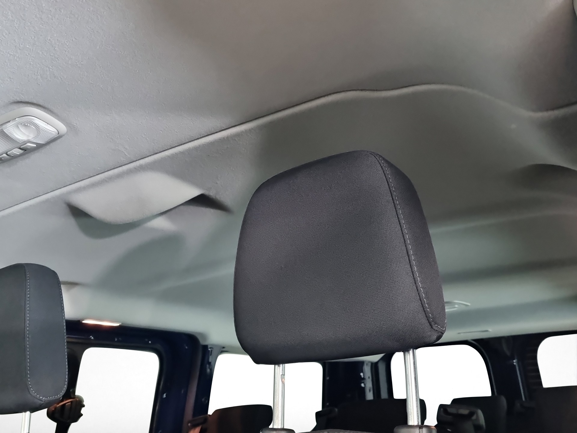 FORD Transit Custom 320 L1 2.0 TDCi 130 Trend-image-12