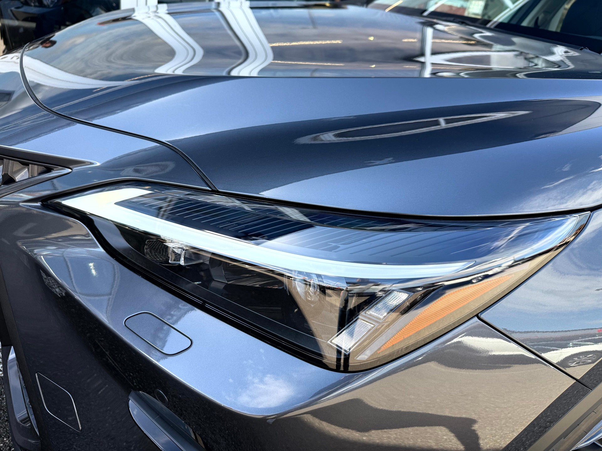 LEXUS NX 450h+ E-FOUR Comfort-showroom-element-1