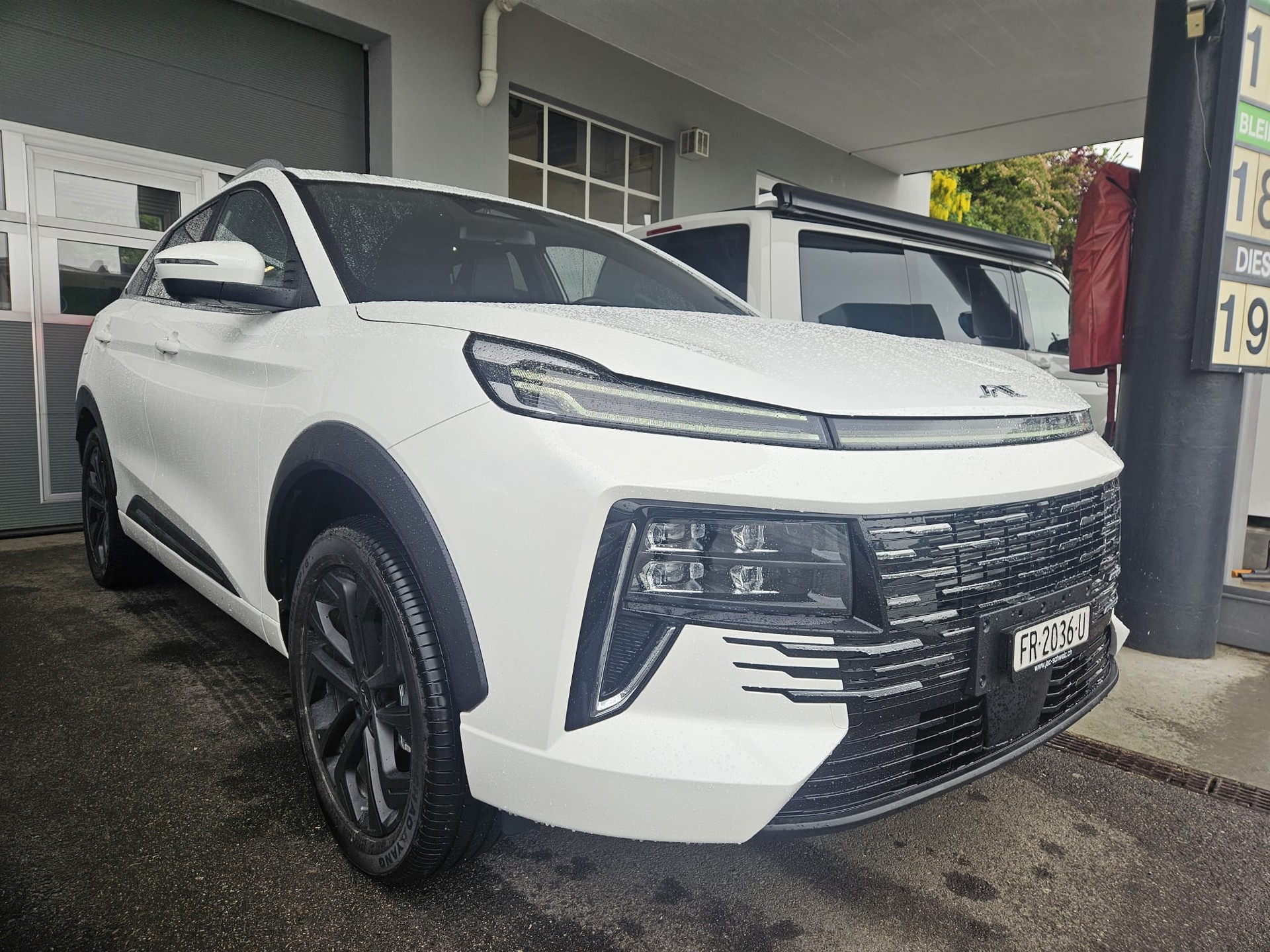 JAC JS6 1.5 PHEV