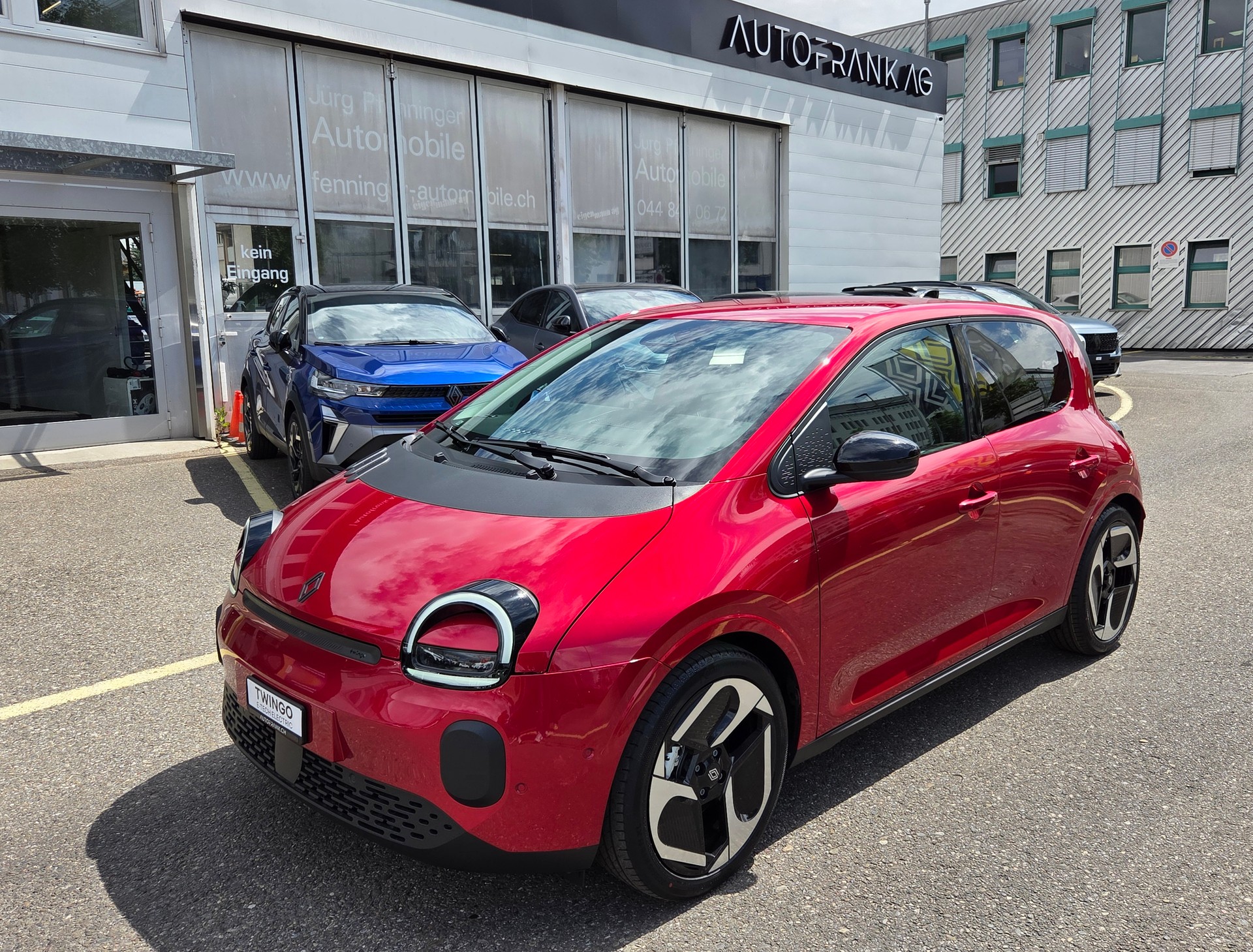 RENAULT Twingo E-Tech Urban Range techno-image-9