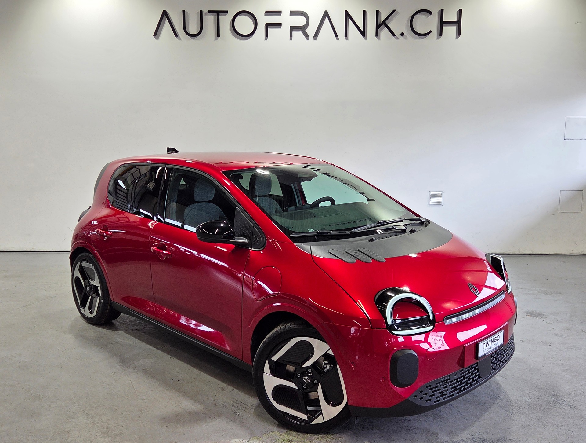 RENAULT Twingo E-Tech Urban Range techno-image-24