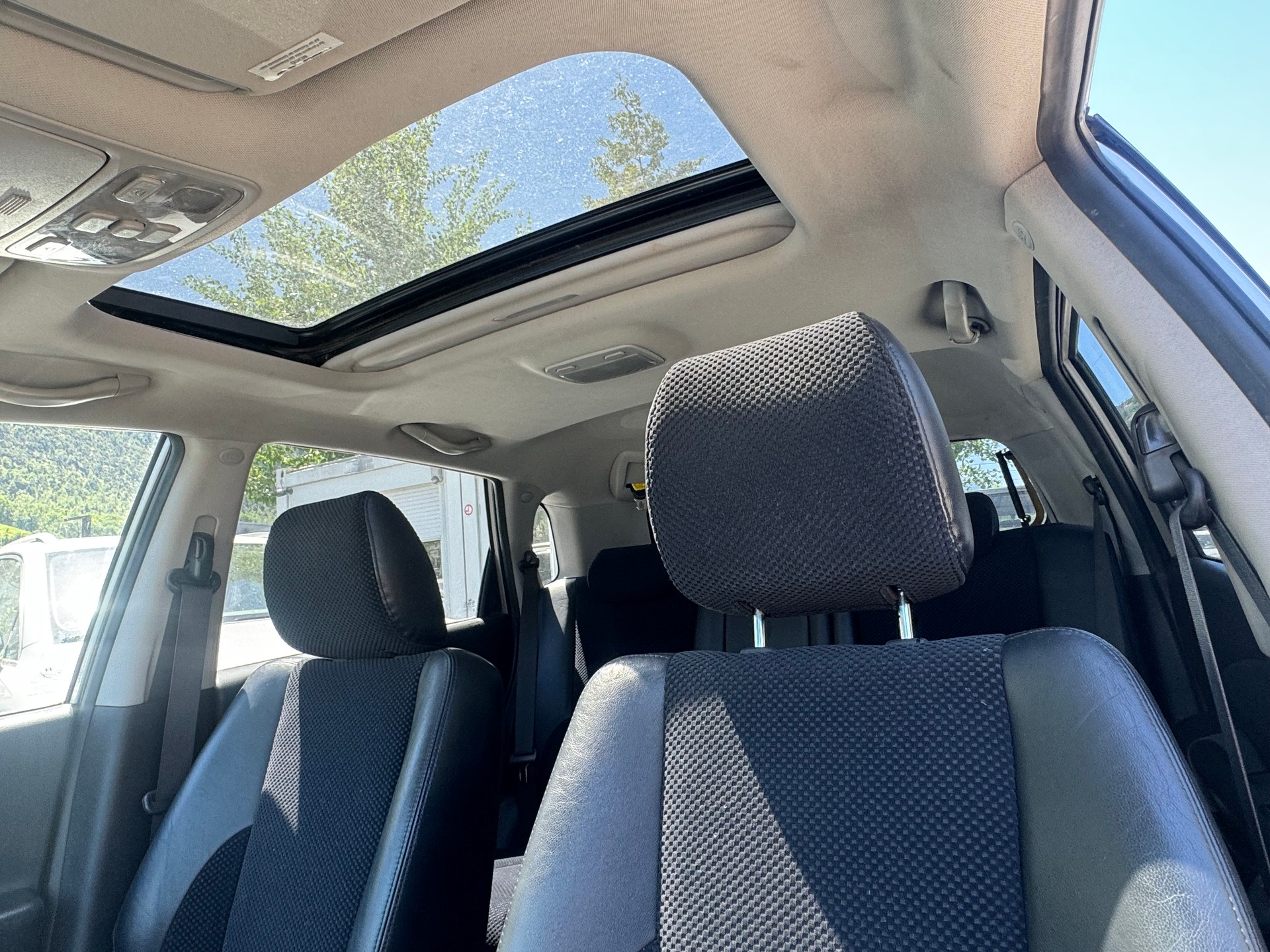 HYUNDAI Tucson 2.0 CRDi VGT Premium 4WD-image-13
