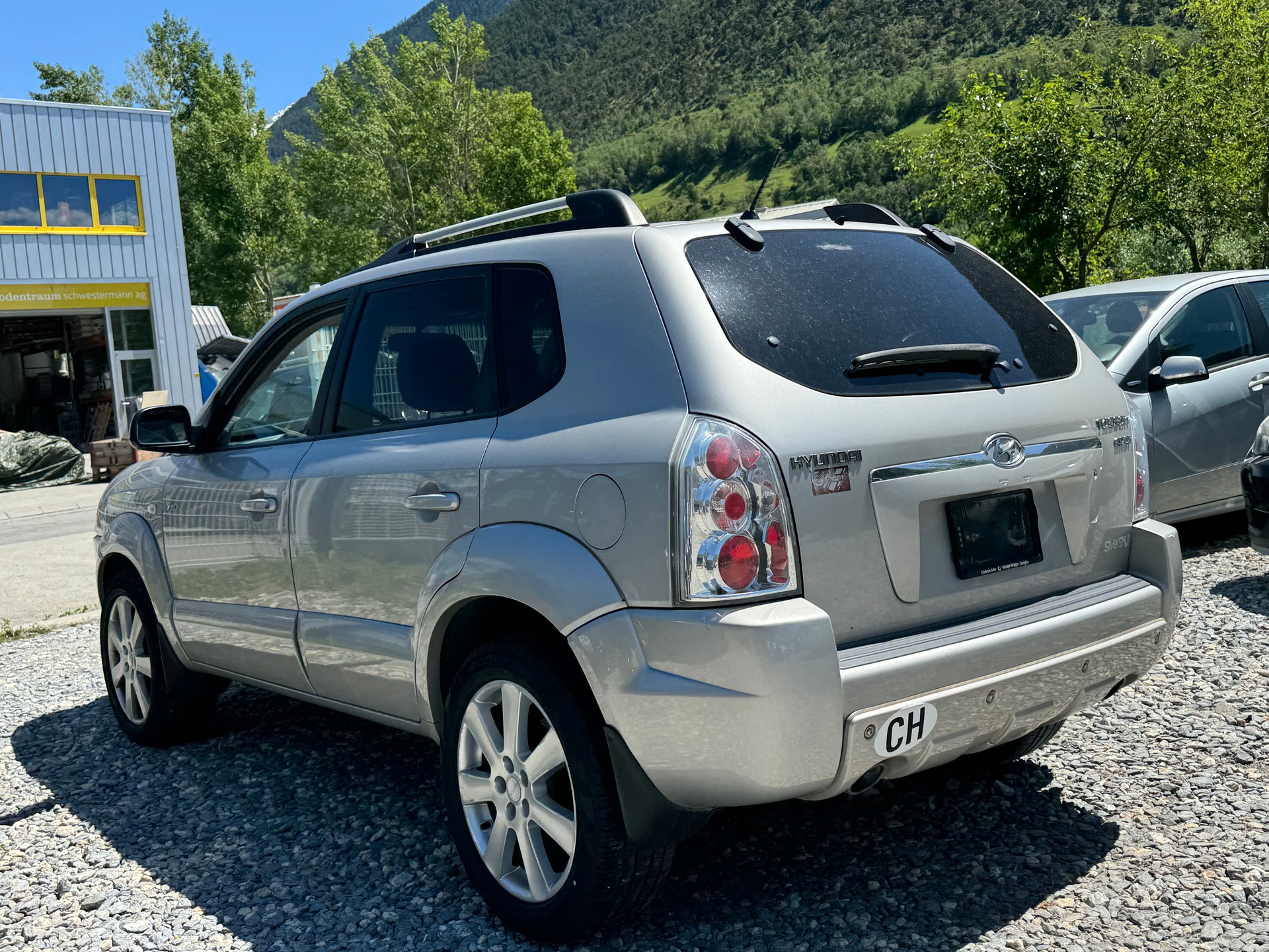 HYUNDAI Tucson 2.0 CRDi VGT Premium 4WD-image-5