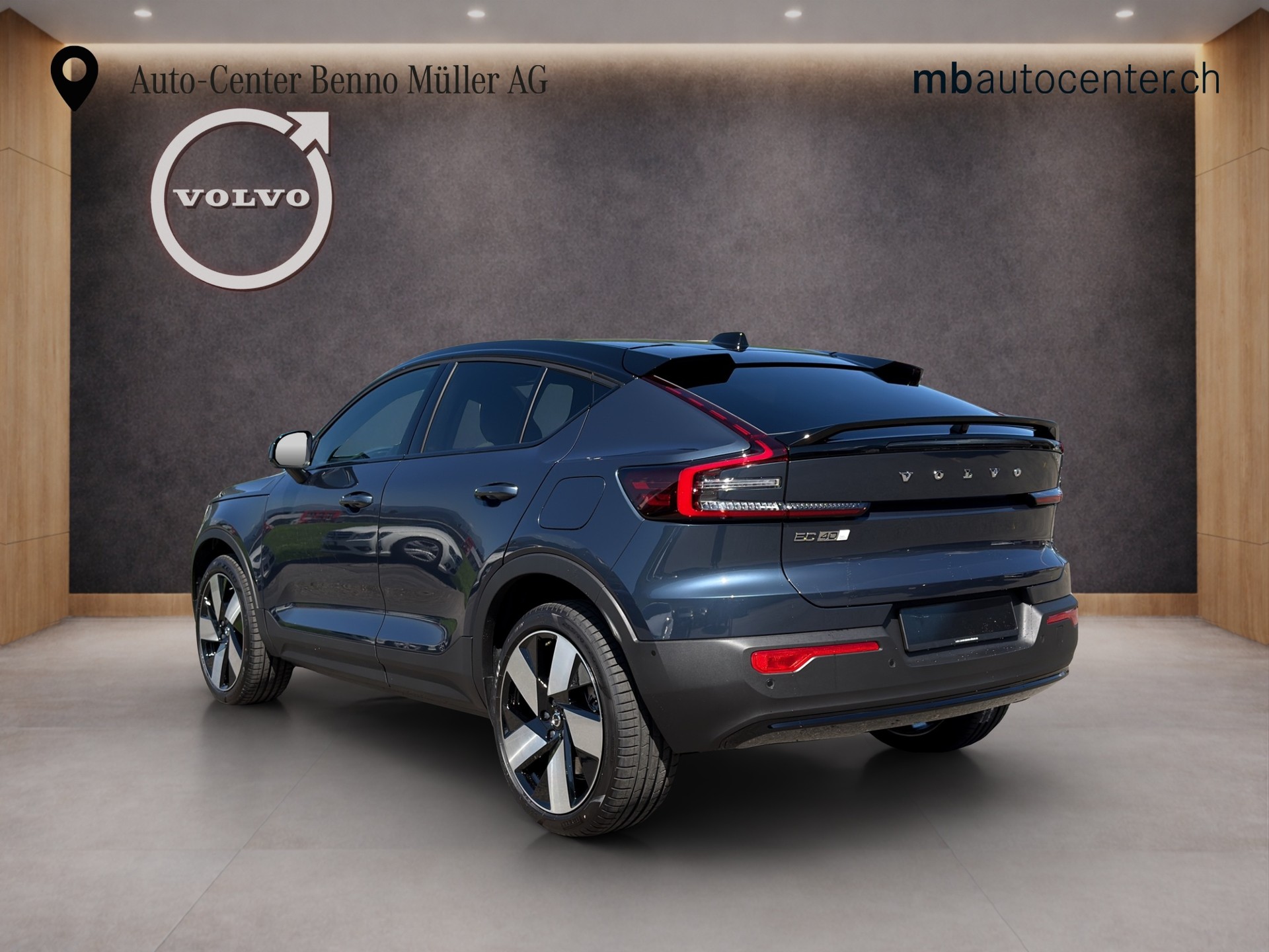 VOLVO EC40 Twin Performance Ultra AWD-showroom-element-3