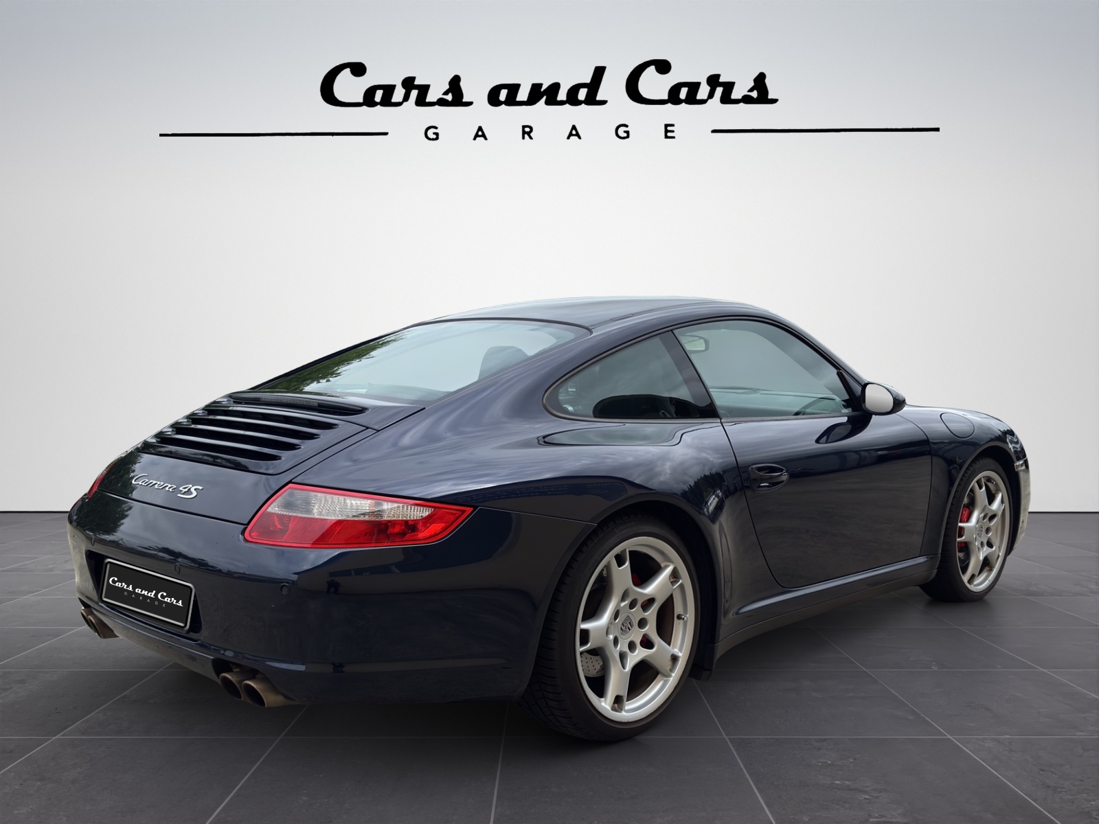 PORSCHE 911 Carrera 4S-image-4