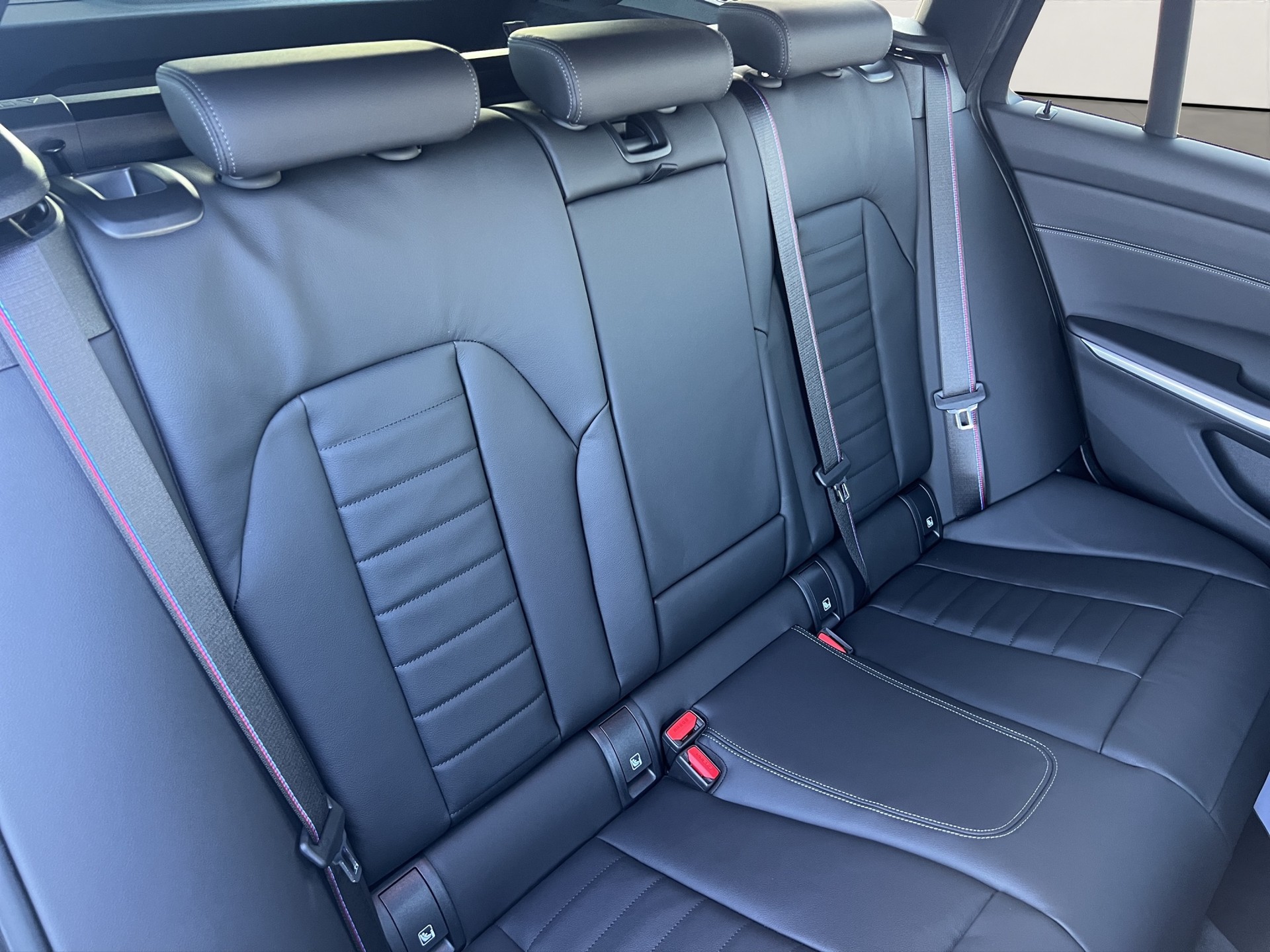 BMW M340i xDr 48V T MSportPro-image-23