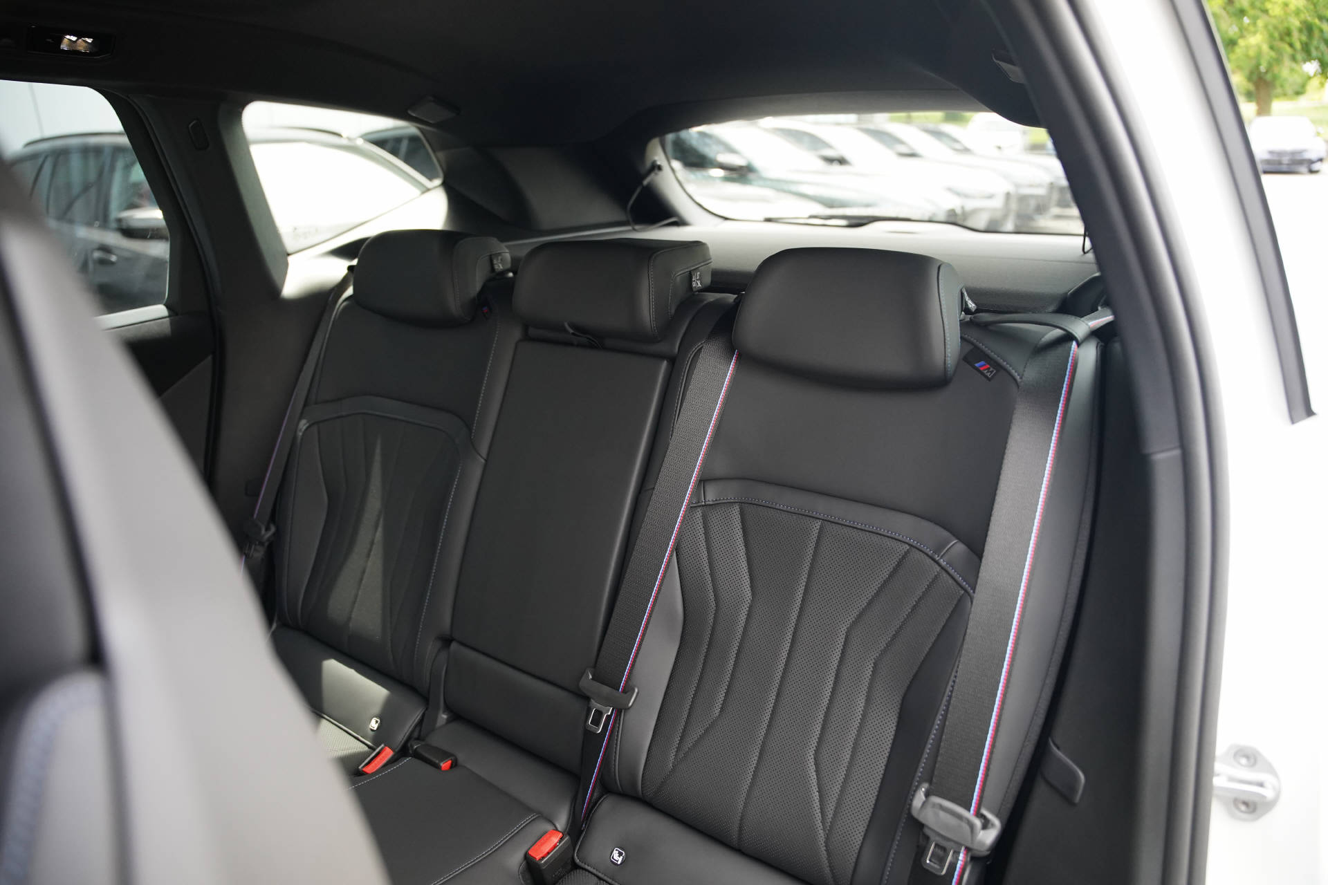 BMW iX3 50 xDrive M Sport Pro-image-10
