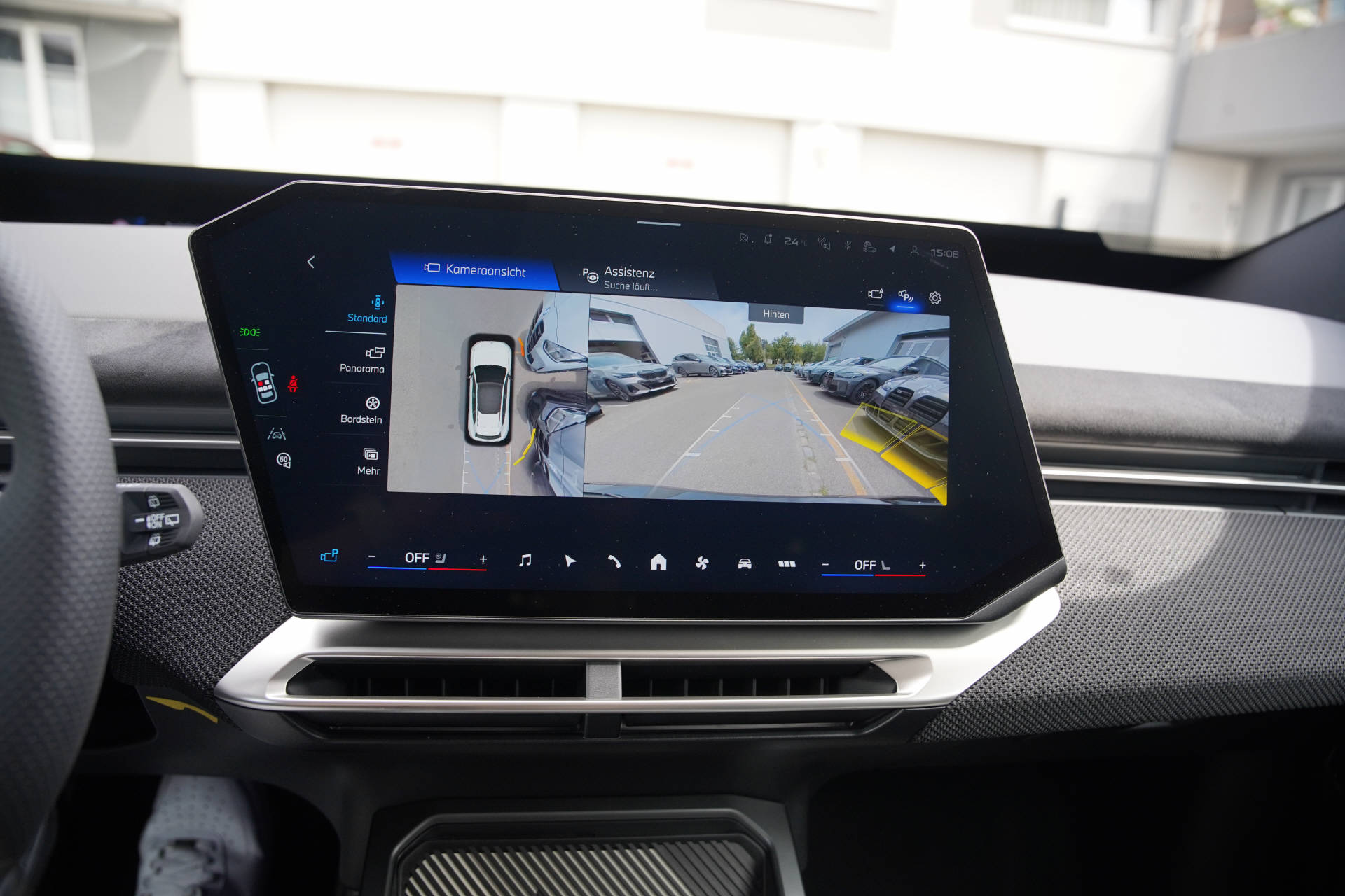 BMW iX3 50 xDrive M Sport Pro-image-15