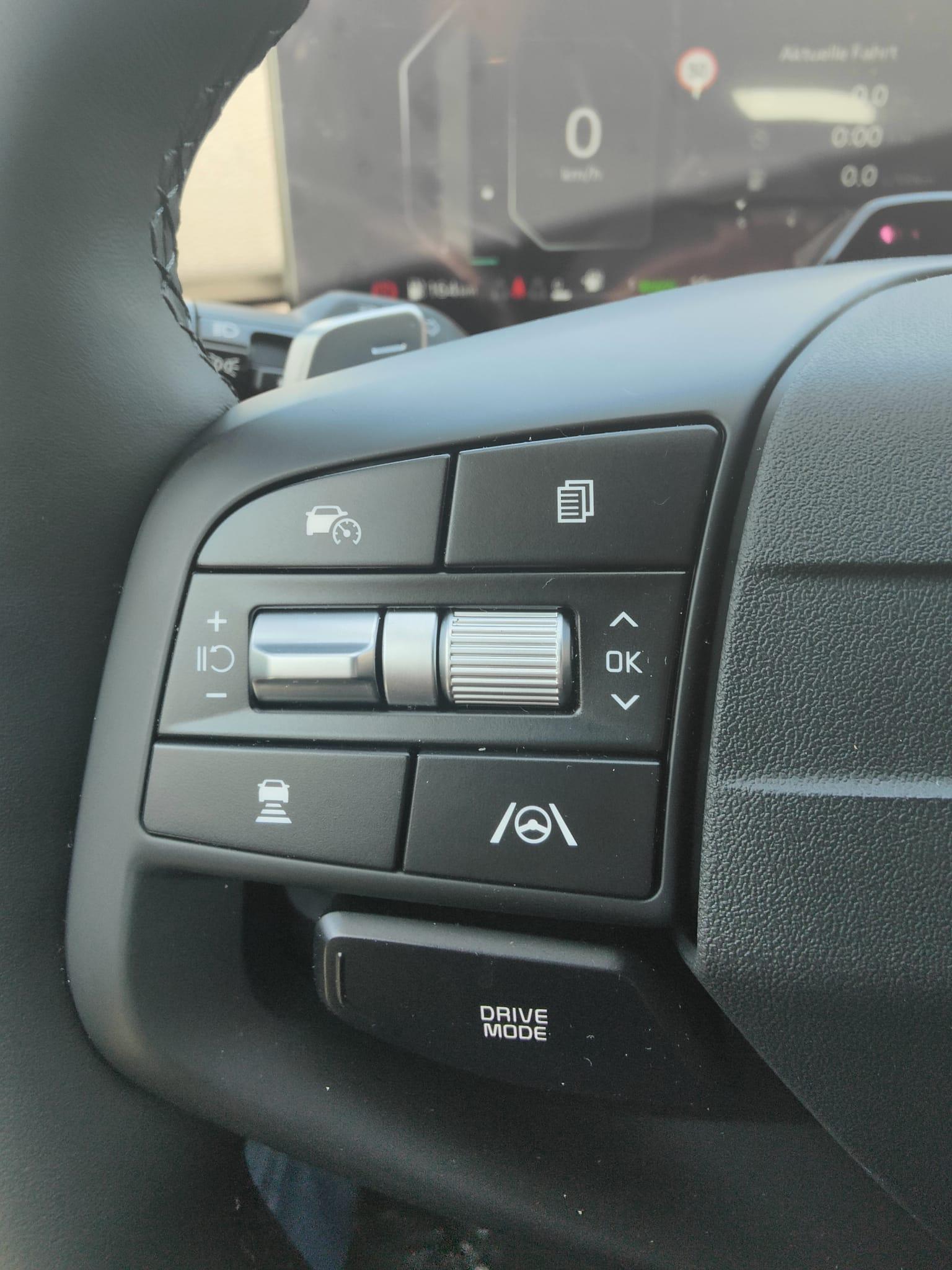 KIA Sportage 1.6 T-GDi Hybrid Black Edition-image-15