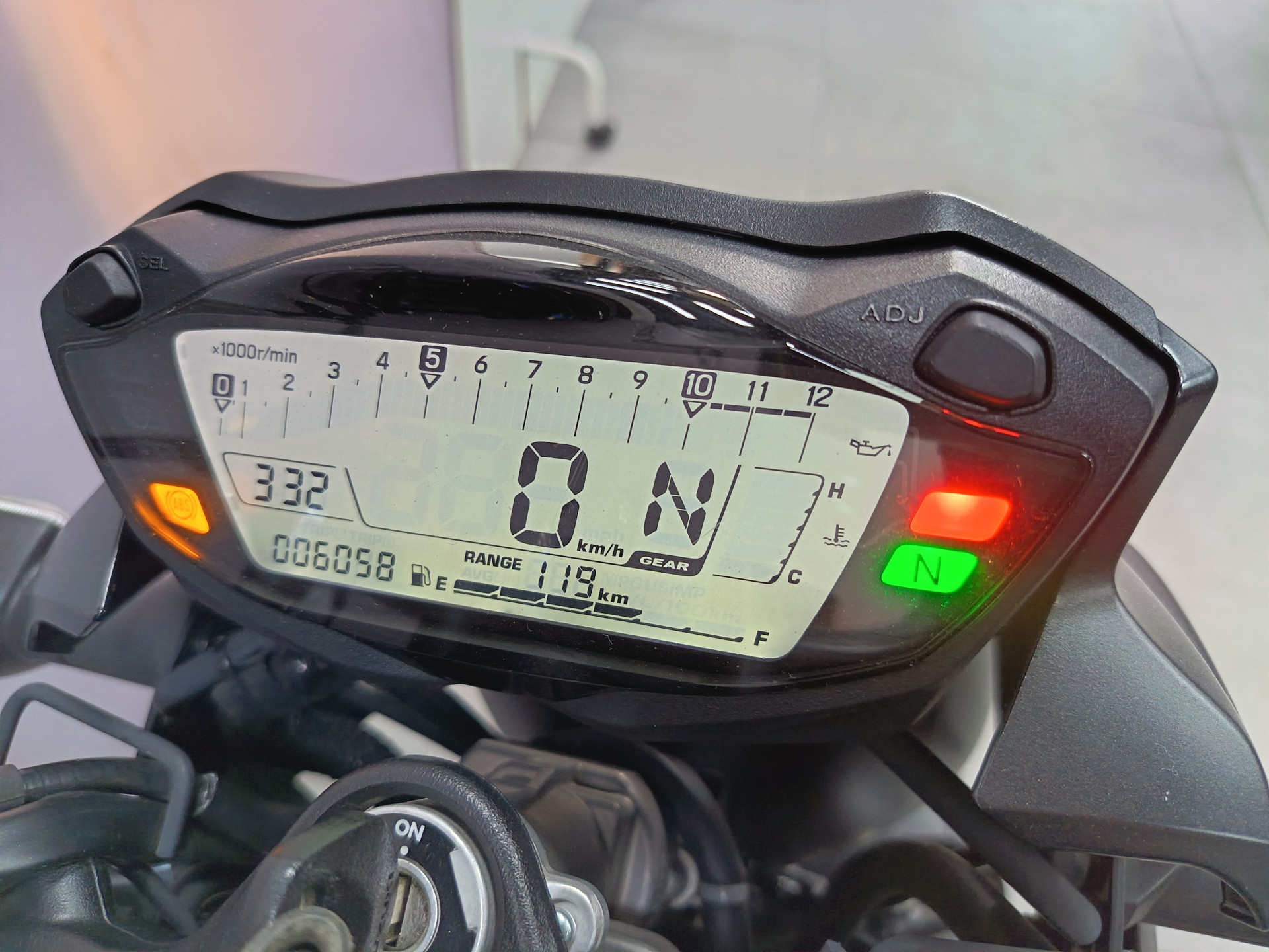 SUZUKI SV 650 U-image-8