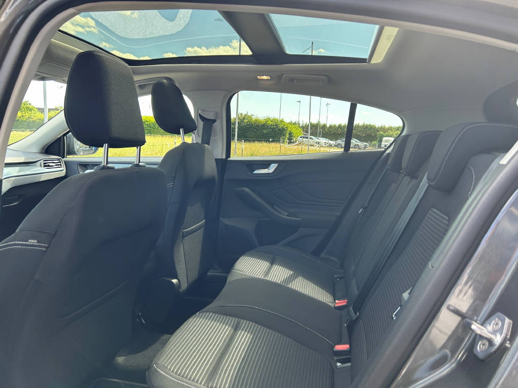FORD Focus 1.0i EcoB 155 Active X-image-15