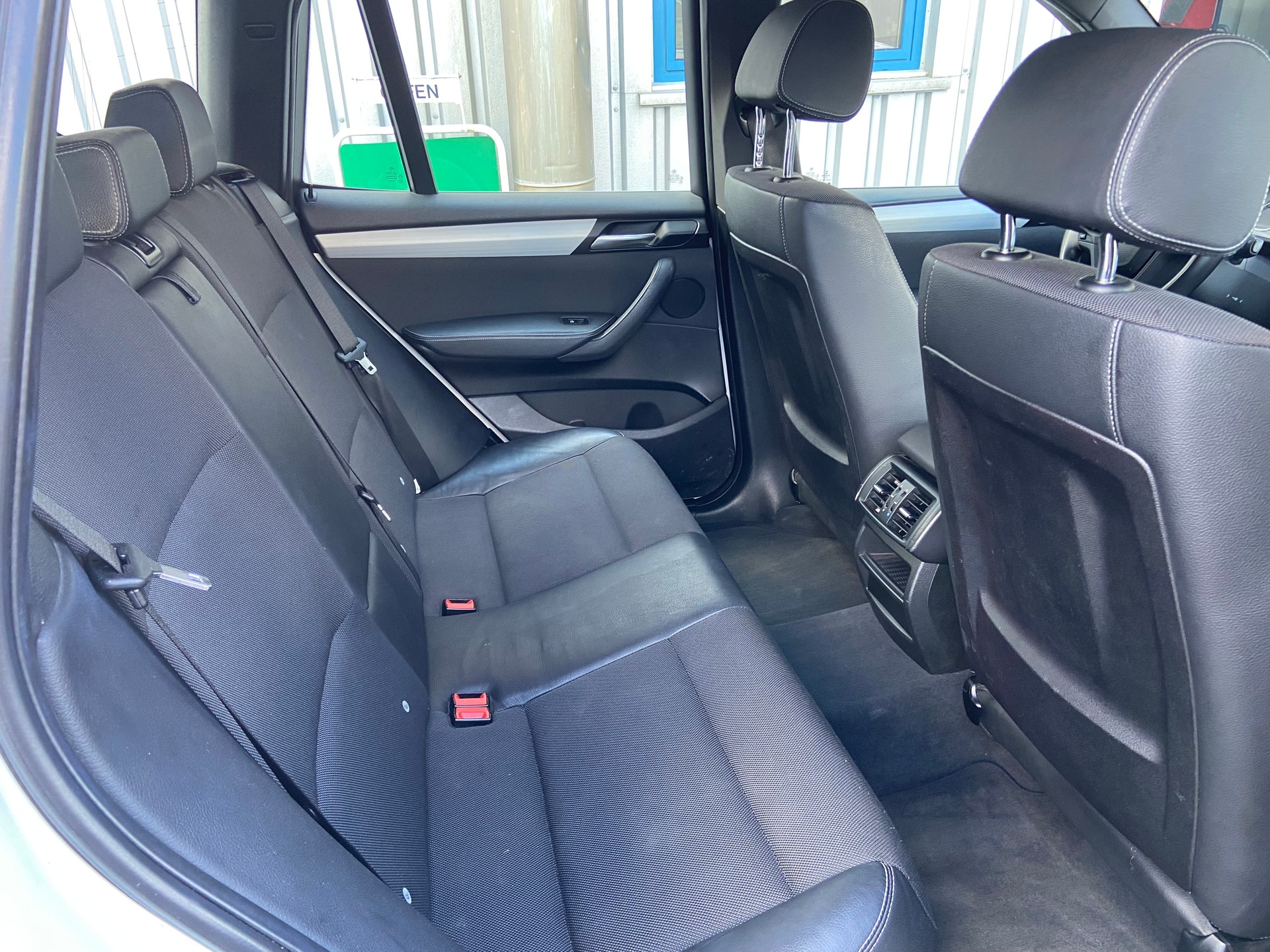 BMW X3 xDrive 20d Steptronic-image-12