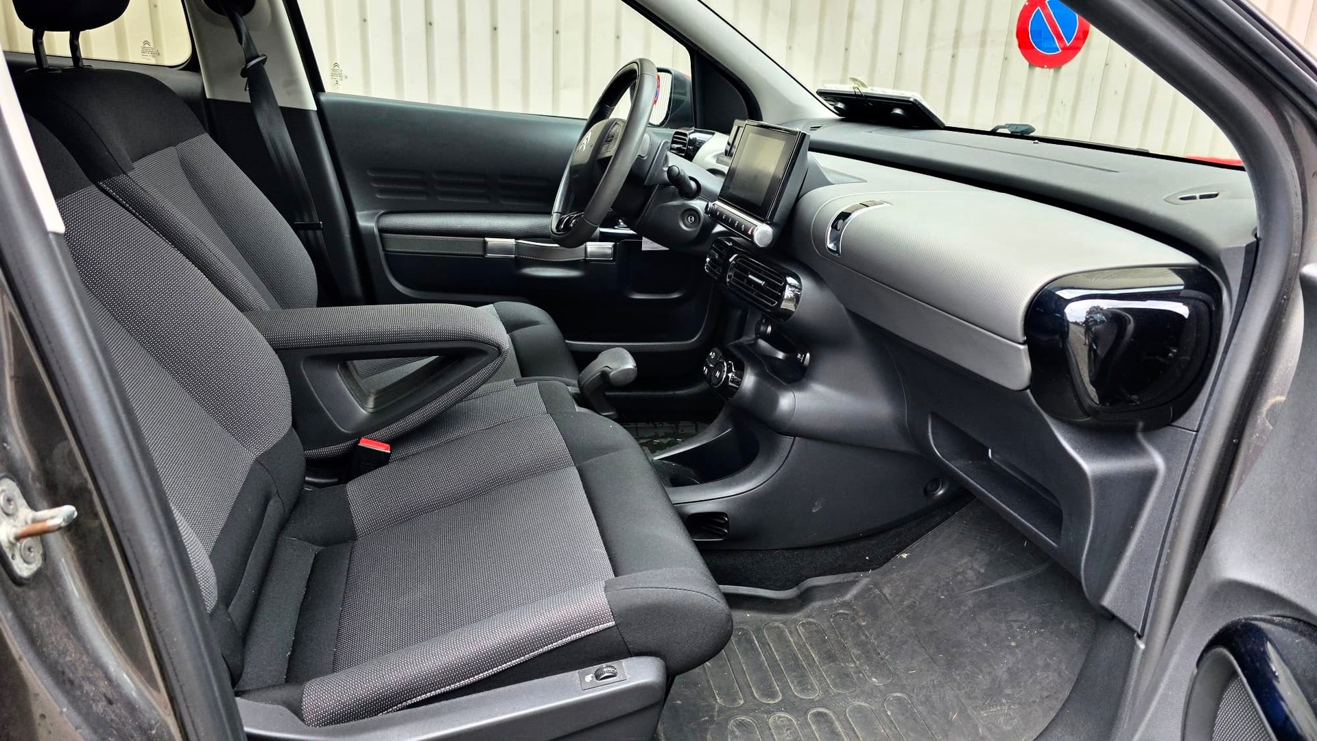 CITROEN C4 Cactus 1.6 BlueHDi Shine Edition ETG6-image-7