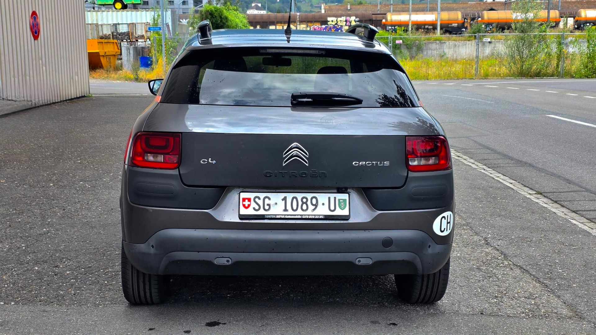 CITROEN C4 Cactus 1.6 BlueHDi Shine Edition ETG6-image-5