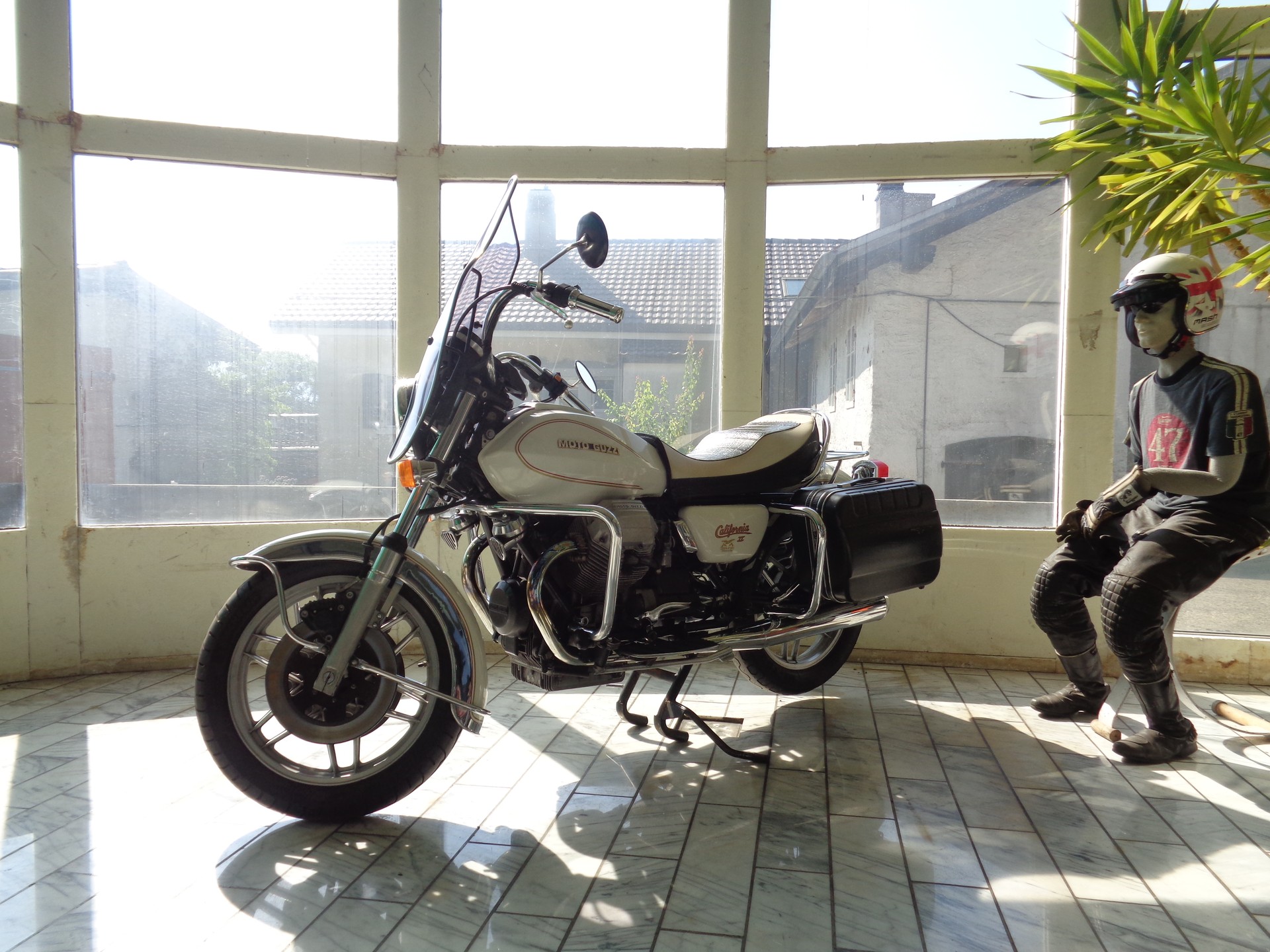 MOTO GUZZI California II-image-0