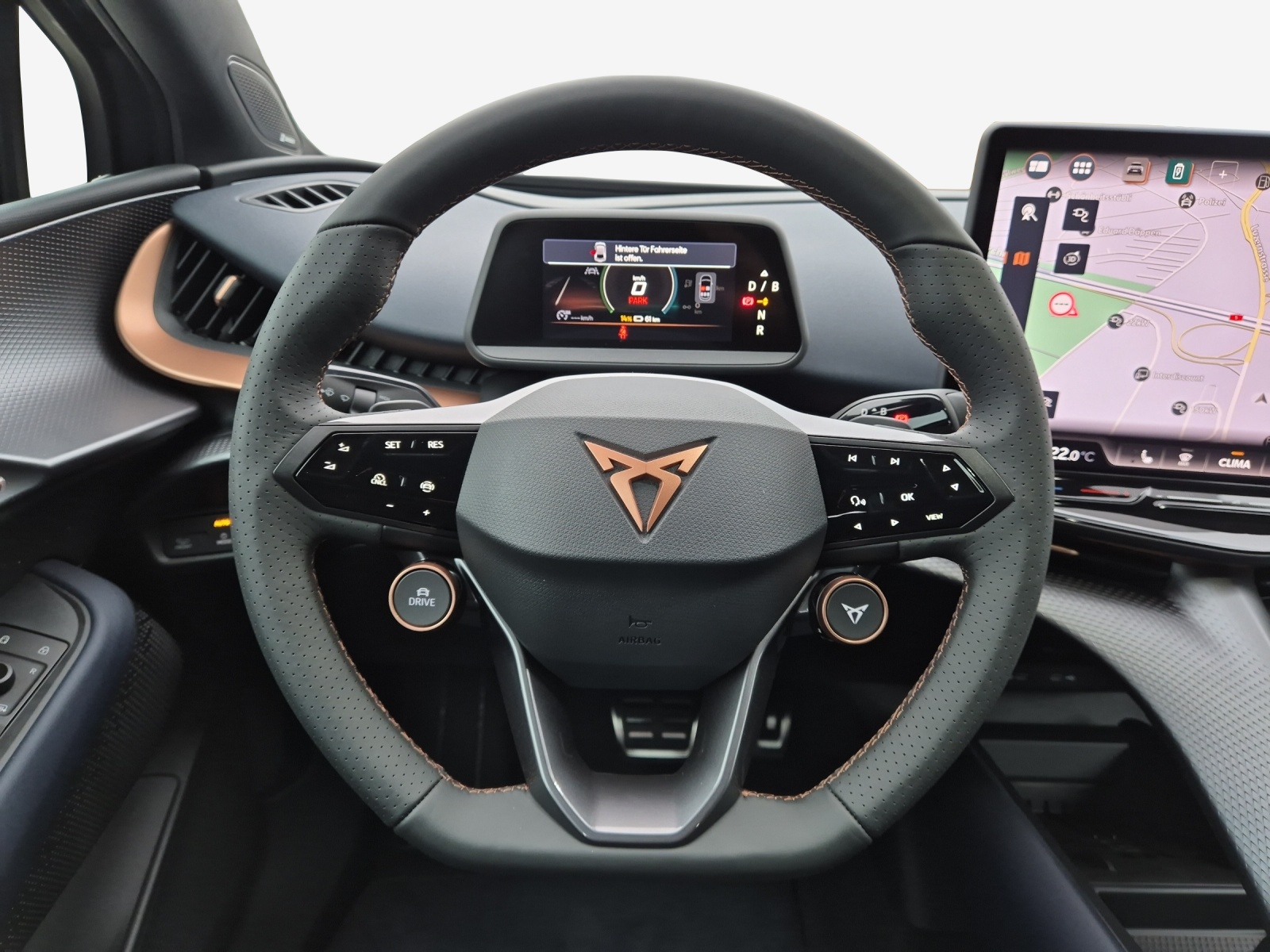 CUPRA Tavascan Type 9 77 kWh VZ Adrenaline-image-9