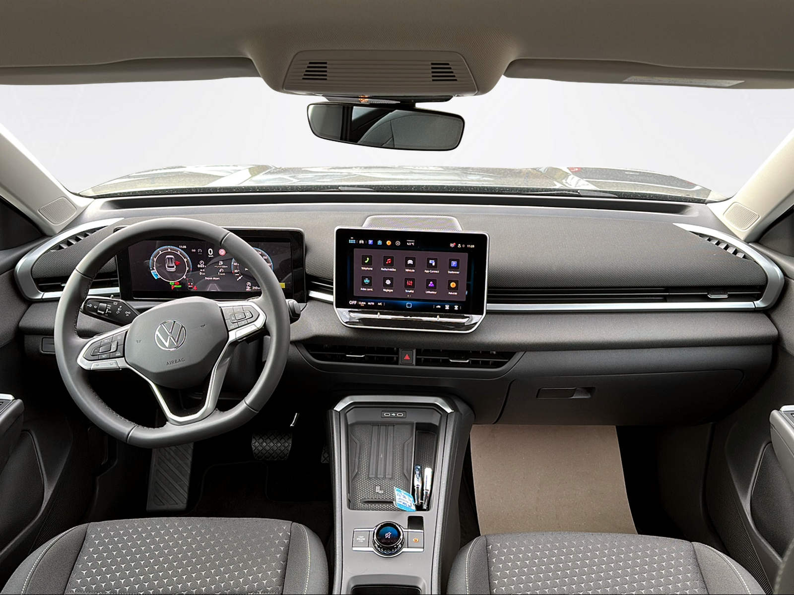 VW T-Roc Trendline 1.5eTSI 115CH-image-7