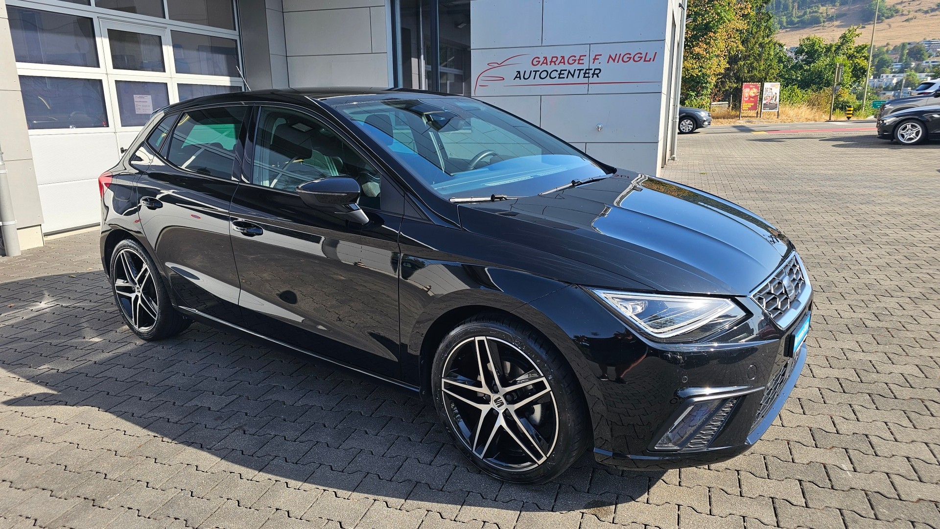 SEAT Ibiza 1.0 EcoTSI FR-showroom-element-1