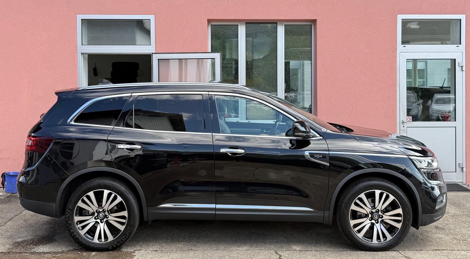 RENAULT Koleos 2.0 dCi Initiale Paris 4x4 Xtronic CVT-image-2
