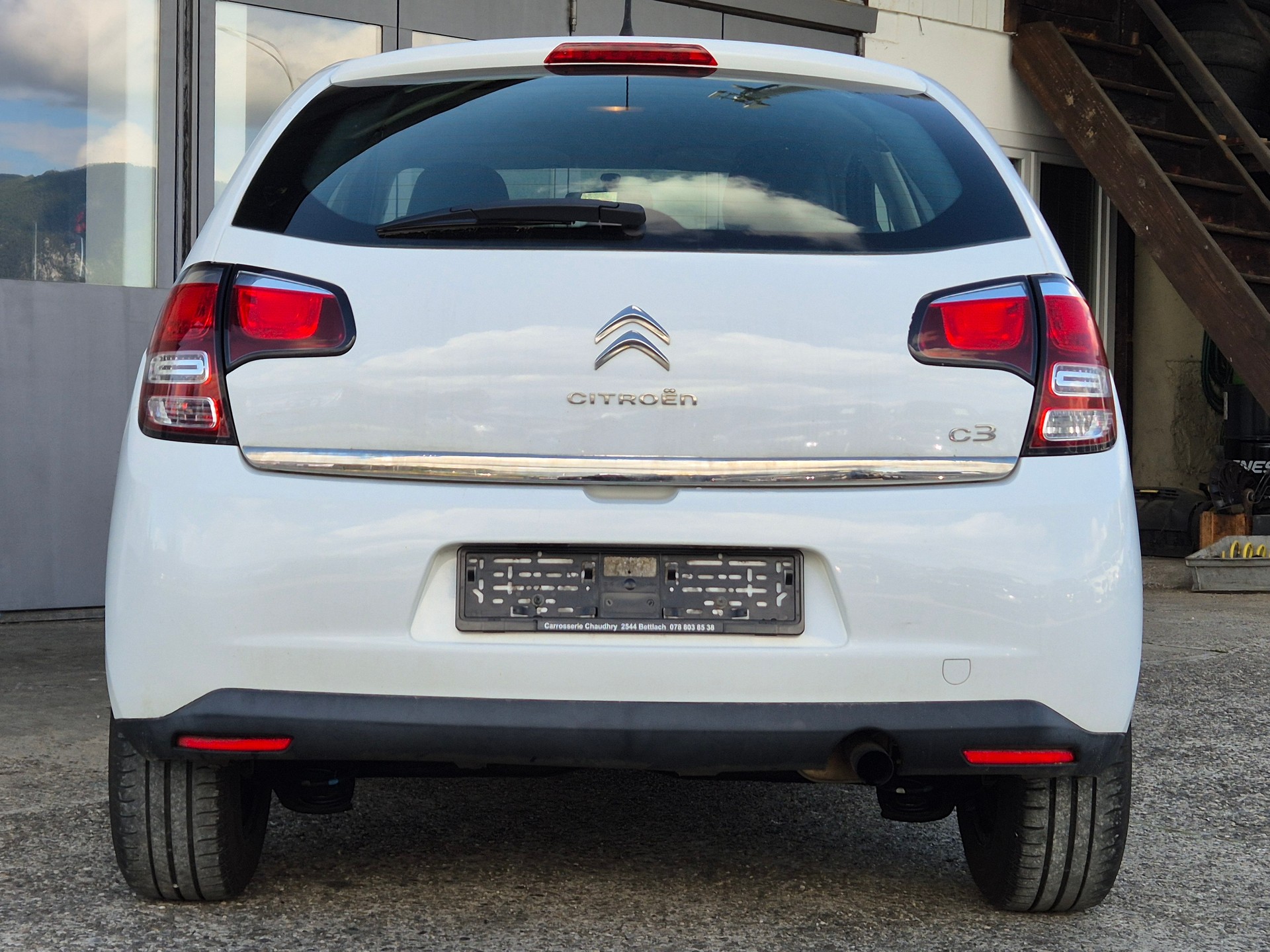 CITROEN C3 1.2i PureTech Sélection-image-6