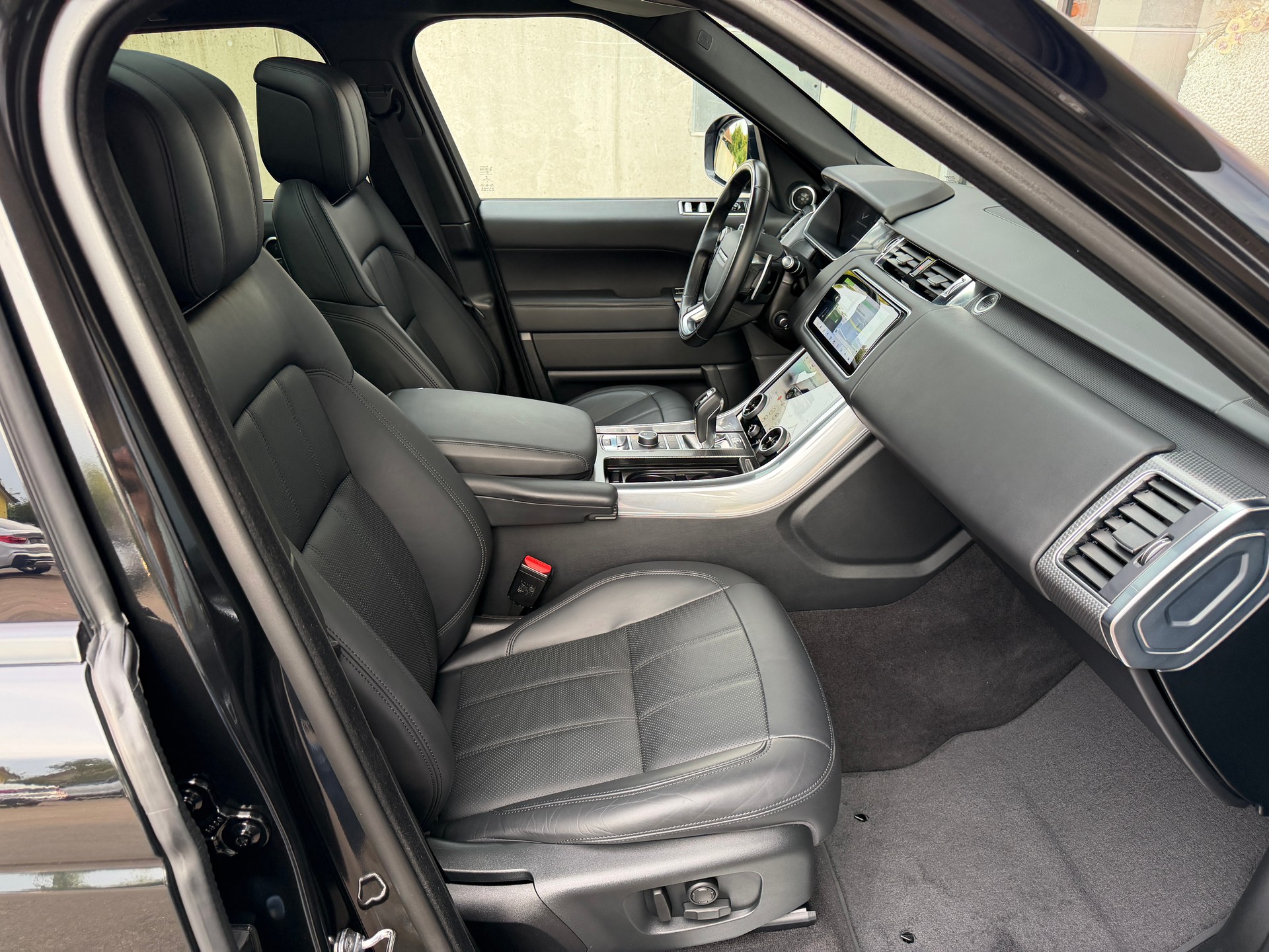 LAND ROVER Range Rover Sport D300 3.0D I6 MHEV HSE Dynamic Automatic-image-15
