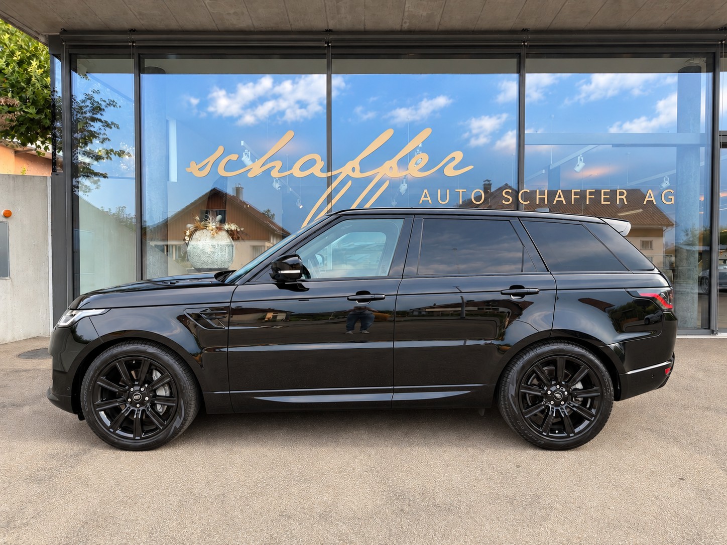 LAND ROVER Range Rover Sport D300 3.0D I6 MHEV HSE Dynamic Automatic-image-4