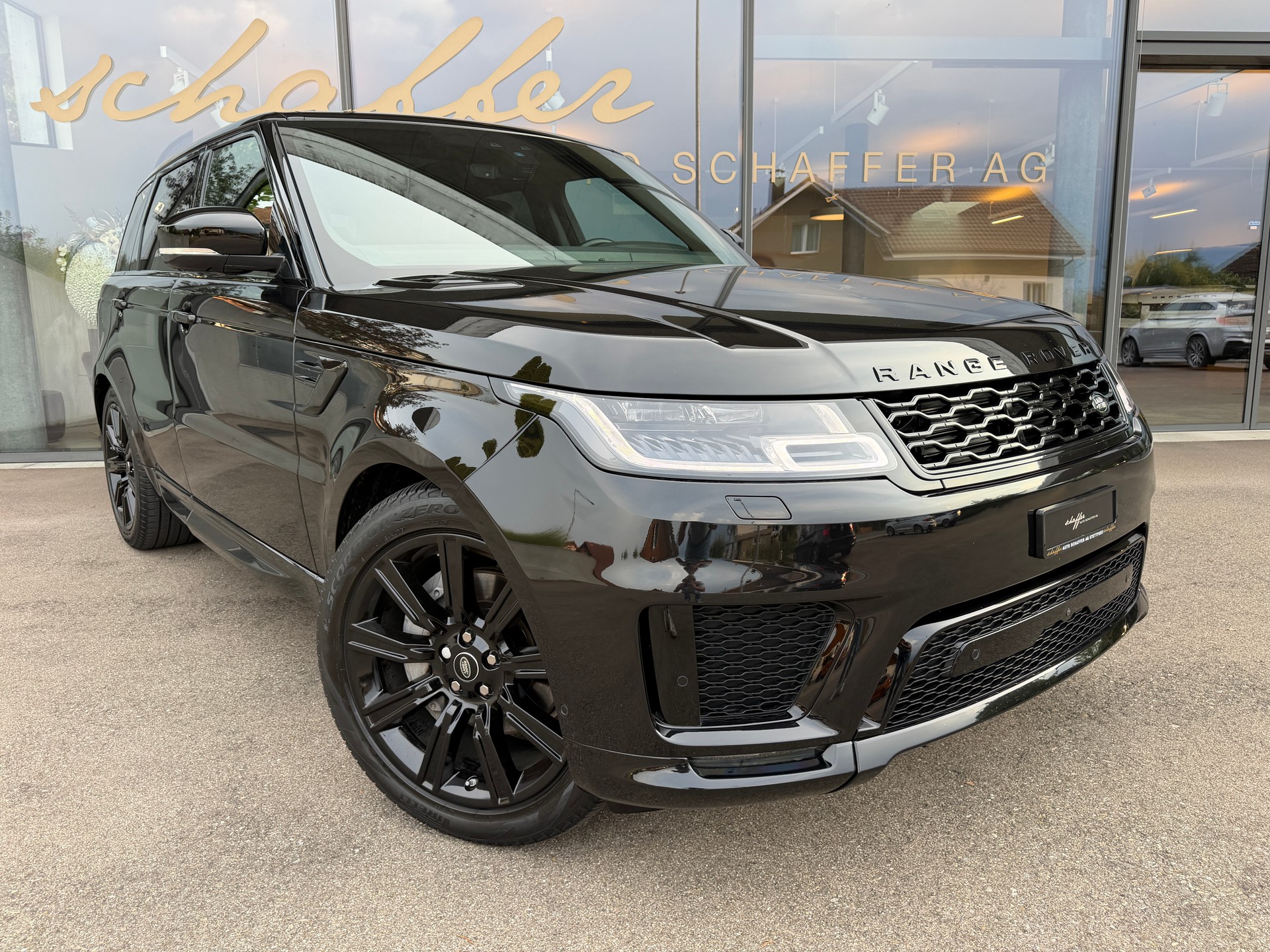 LAND ROVER Range Rover Sport D300 3.0D I6 MHEV HSE Dynamic Automatic-showroom-element-3