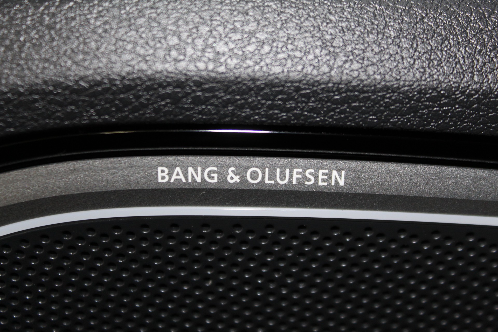 AUDI RS3 Sportback 2.5 TSI quattro S-tronic RS-Designpaket / OHNE OPF / CH-Fahrzeug-image-18