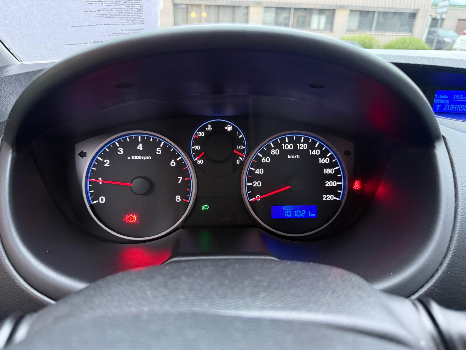 HYUNDAI i20 1.2 Comfort-image-7