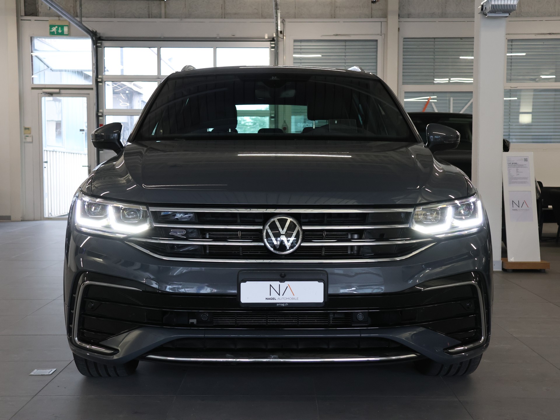 VW Tiguan 2.0TSI R-Line 4Motion DSG *360 Kamera* *Sitzheizung* *Harman/Kardon*-showroom-element-2