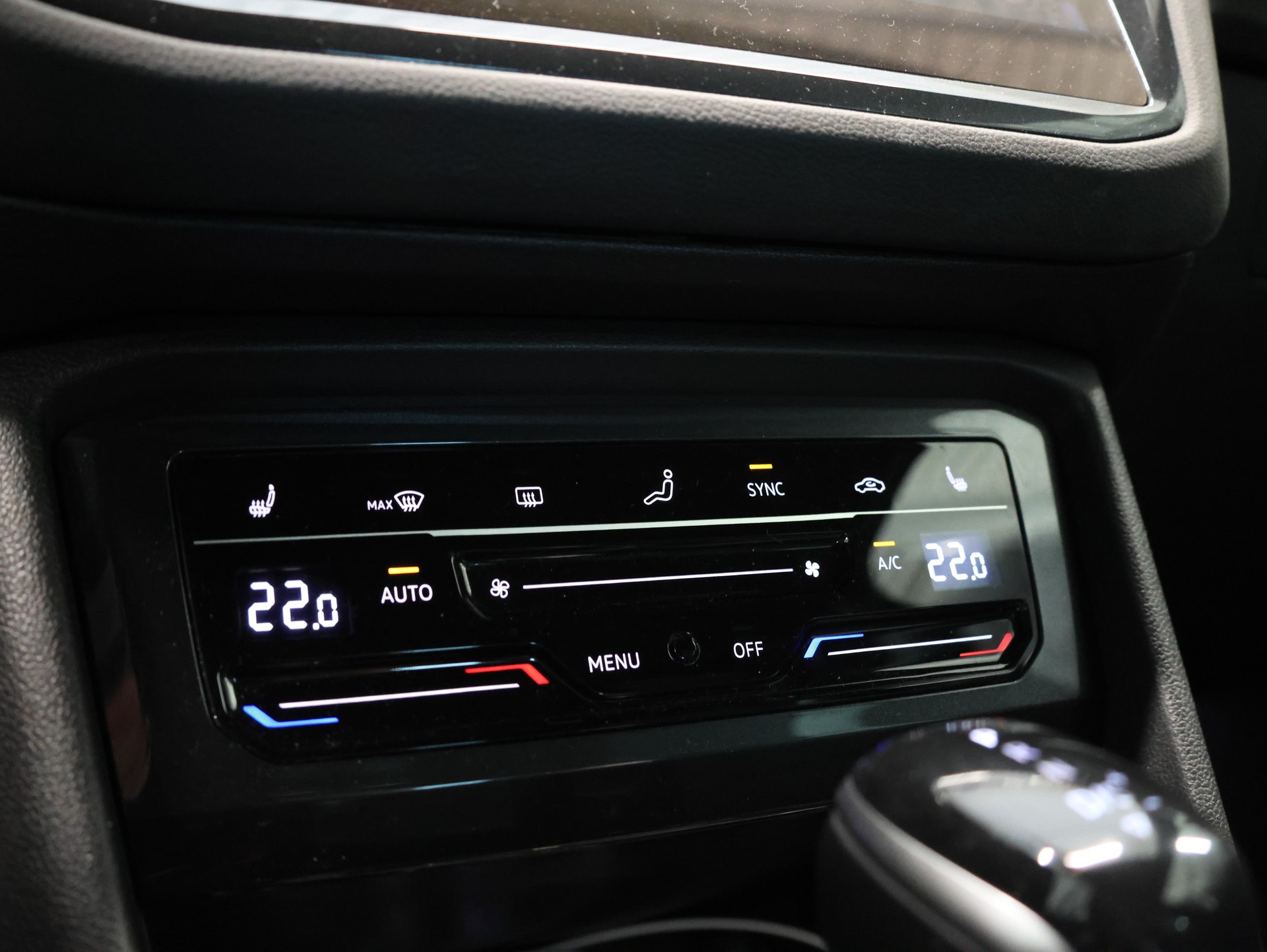 VW Tiguan 2.0TSI R-Line 4Motion DSG *360 Kamera* *Sitzheizung* *Harman/Kardon*-image-30