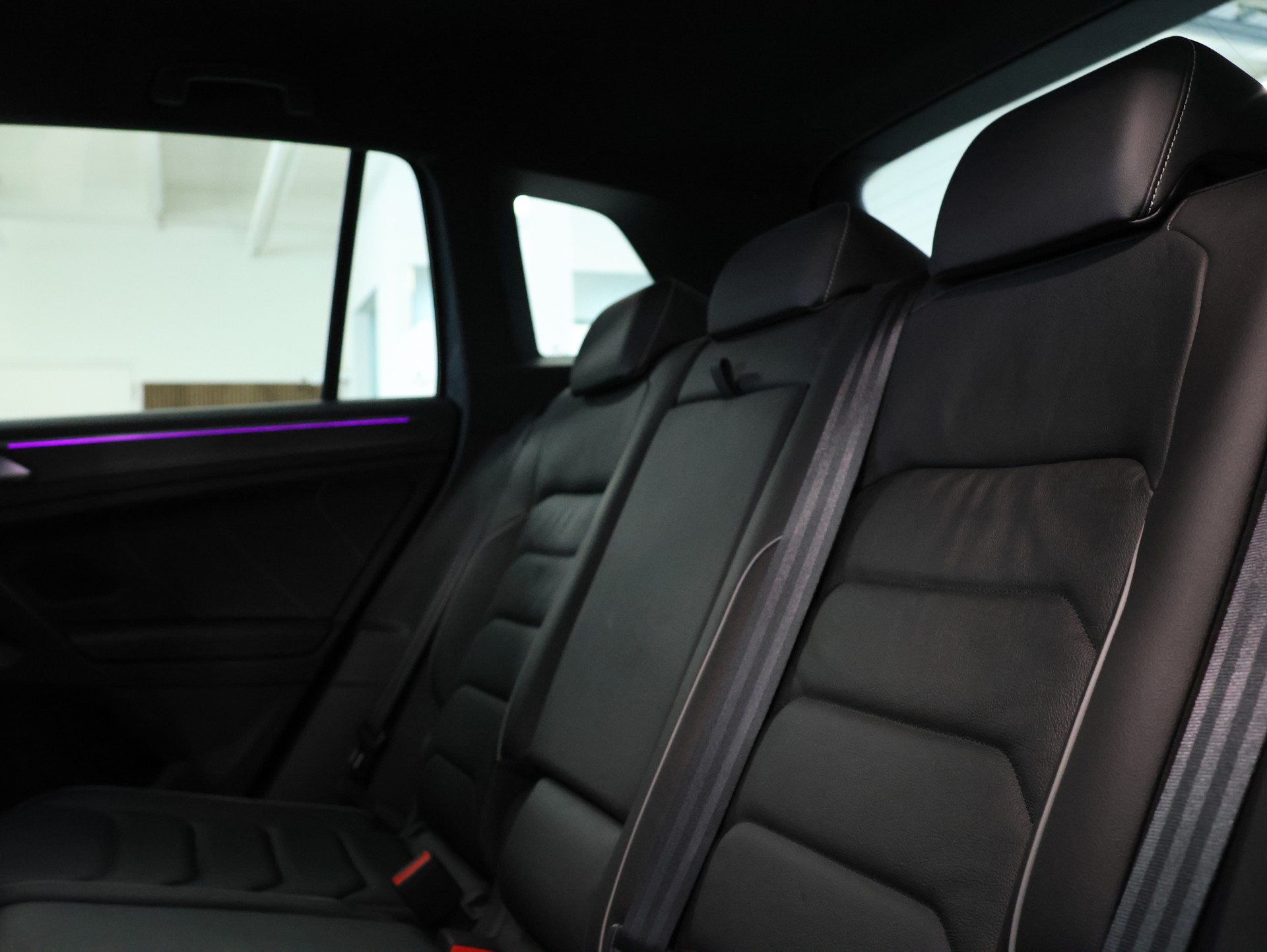 VW Tiguan 2.0TSI R-Line 4Motion DSG *360 Kamera* *Sitzheizung* *Harman/Kardon*-image-36