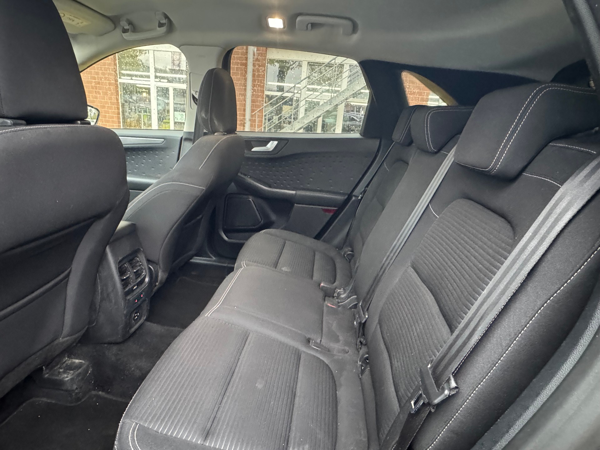 FORD Kuga 2.0 TDCi EcoBlue Titanium X 4WD-image-6