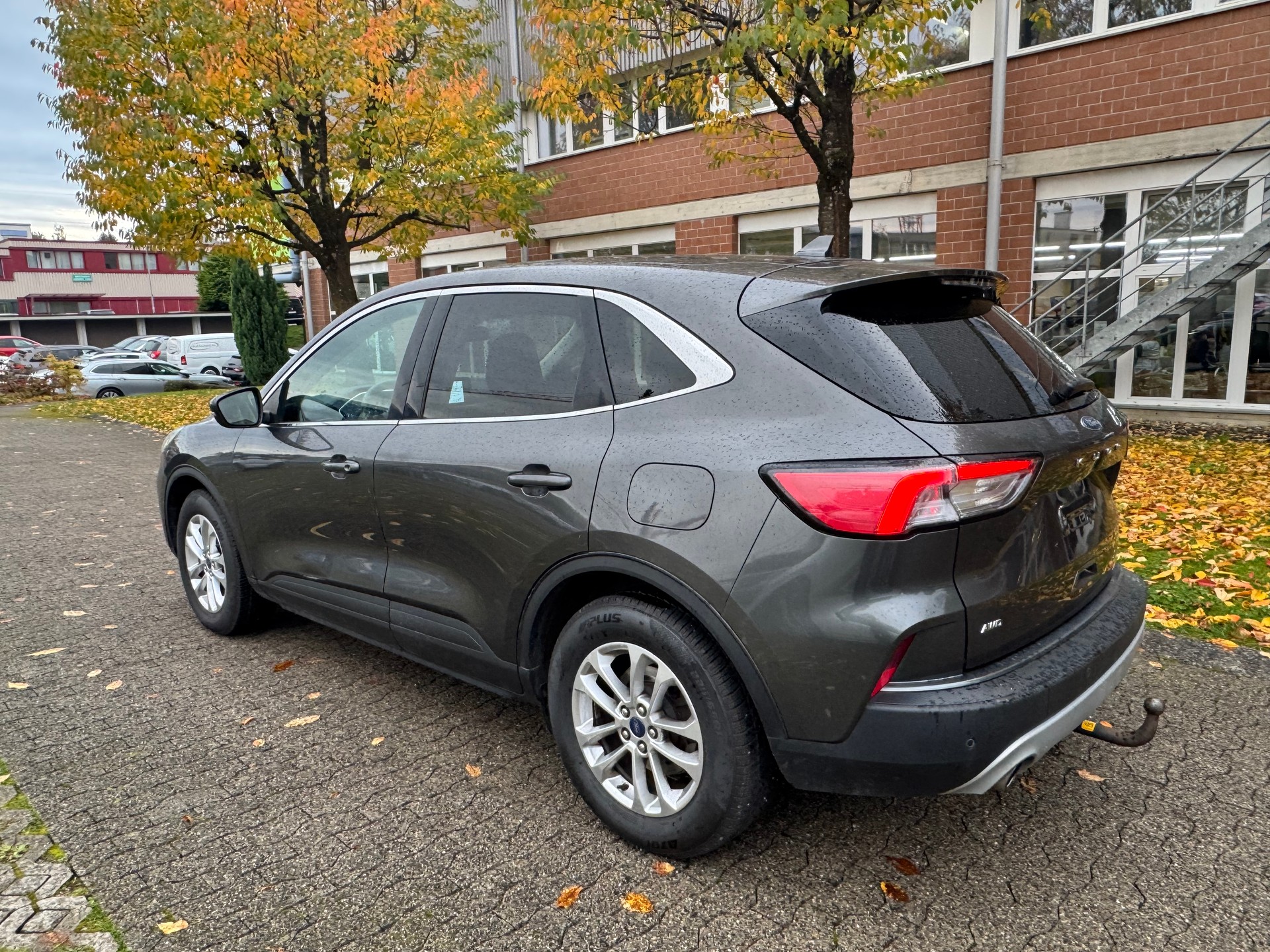 FORD Kuga 2.0 TDCi EcoBlue Titanium X 4WD-image-4
