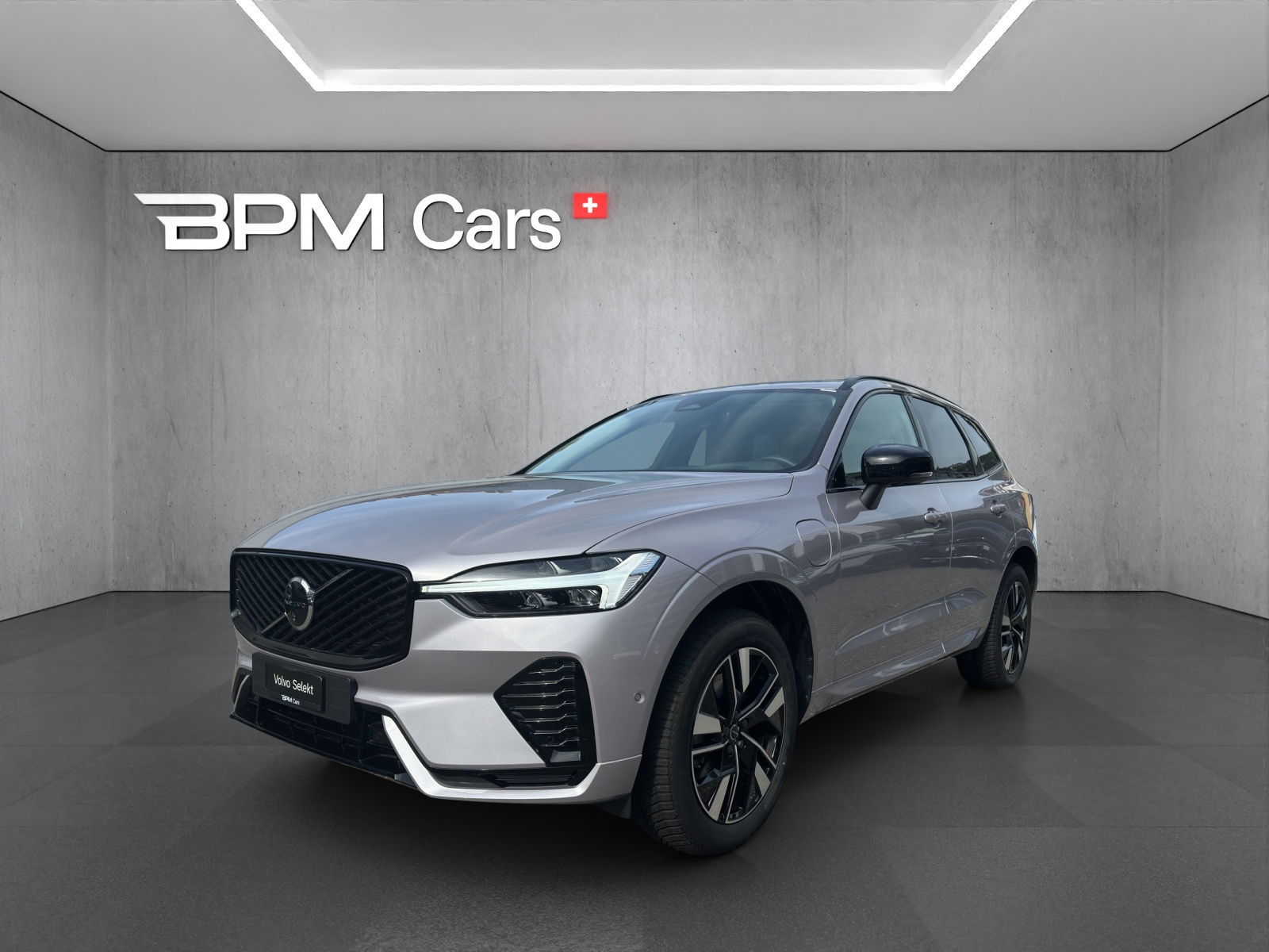 VOLVO XC60 2.0 T6 TE Plus Dark eAWD