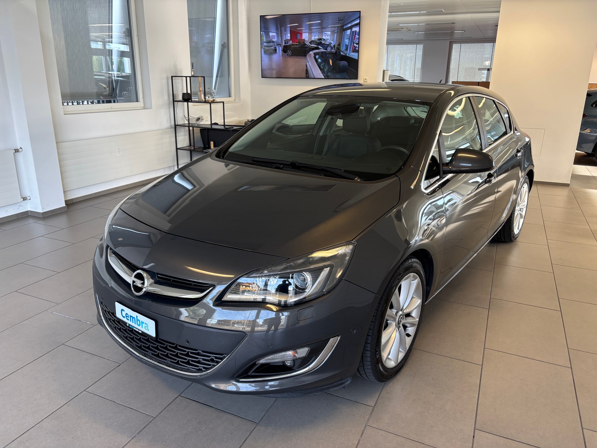 OPEL Astra 1.6i 16V Turbo Cosmo