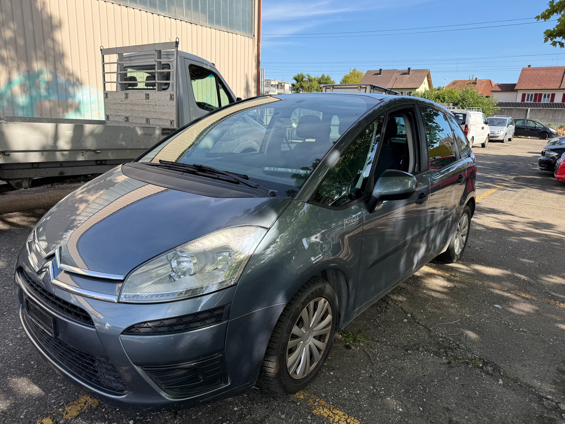 CITROEN C4 PICASSO-image-4