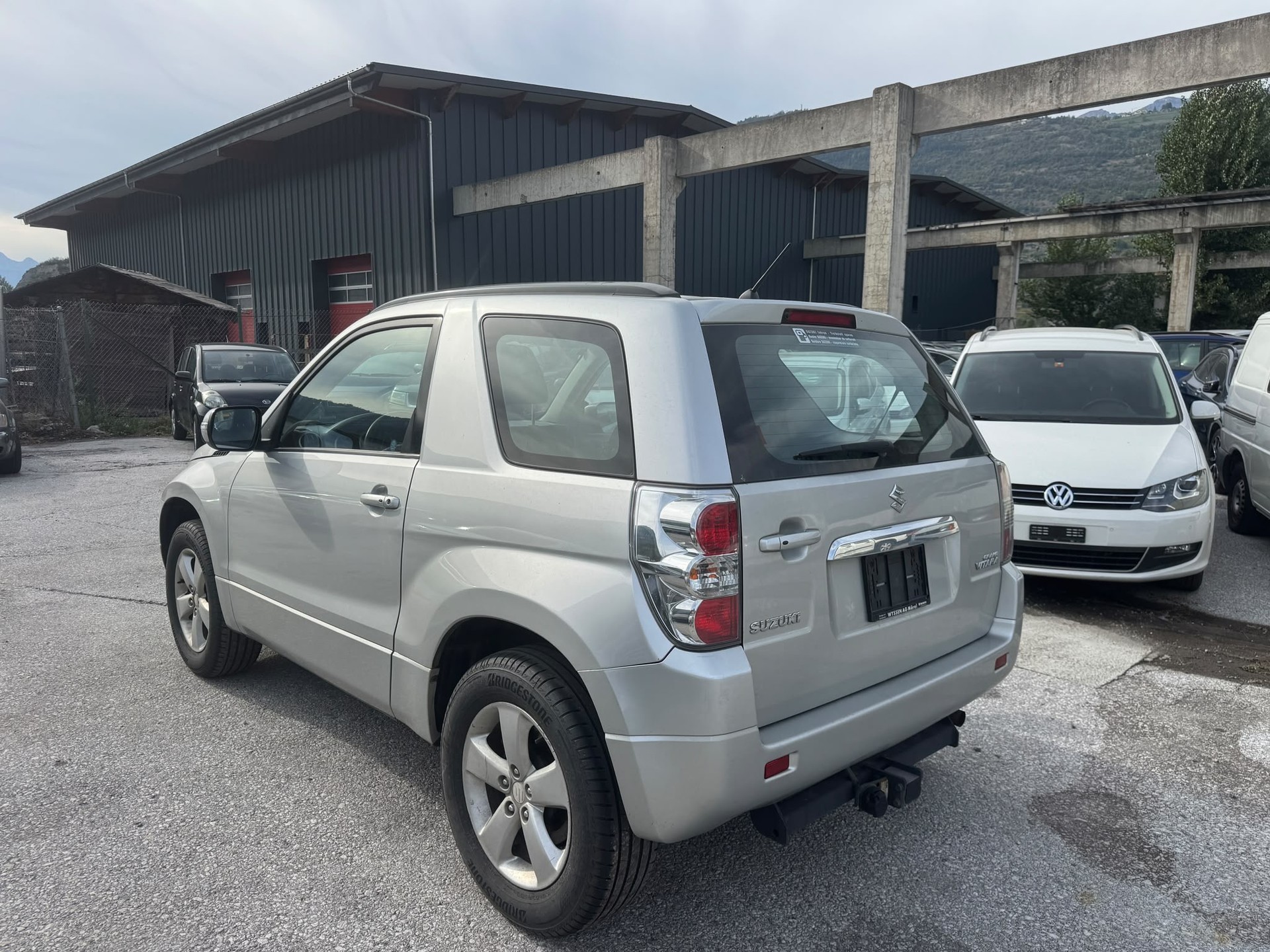 SUZUKI Grand Vitara 2.4 16V GL Top-image-3