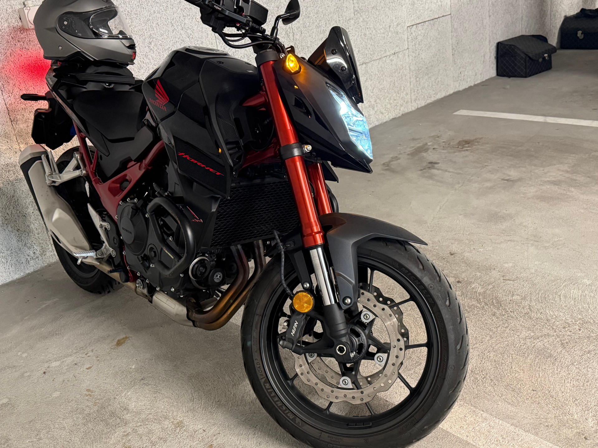 HONDA CB 750 Hornet (35kW)-image-5