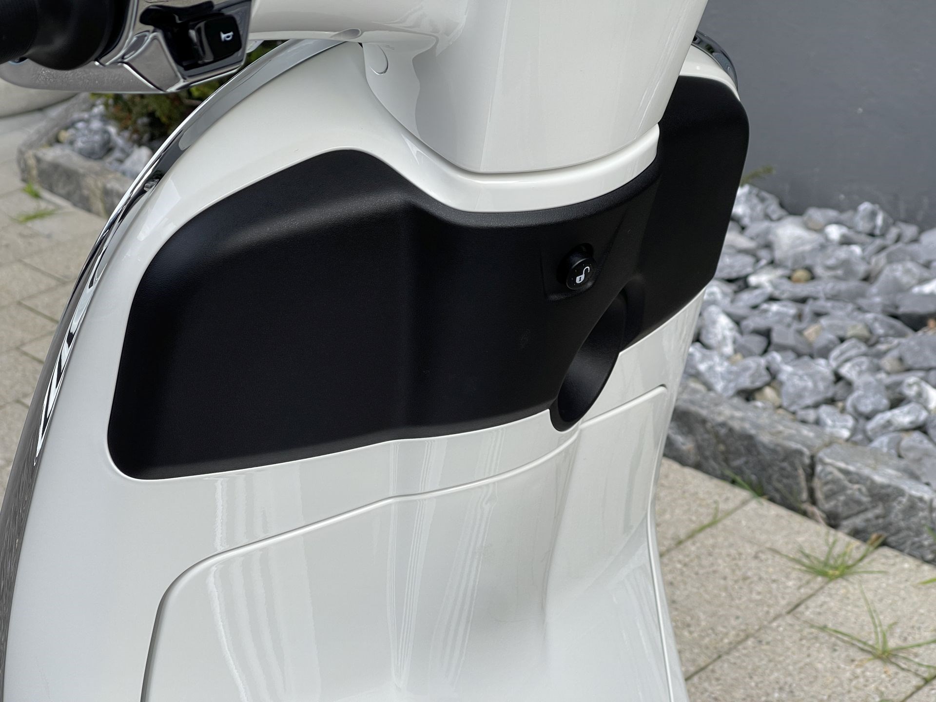 PIAGGIO Vespa Primavera 125 ABS E5+-image-4