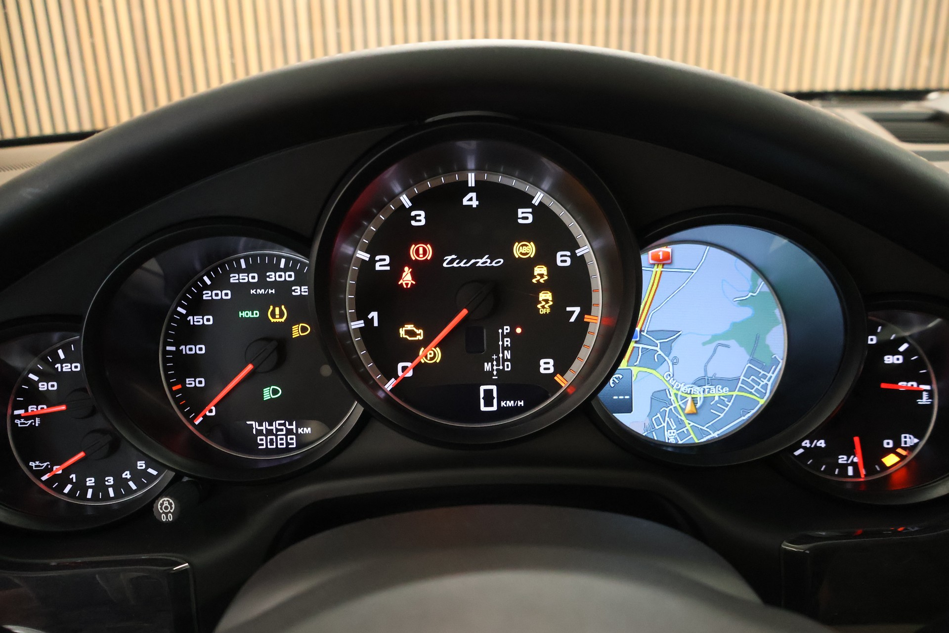 PORSCHE Panamera Turbo 4.8 PDK-image-19