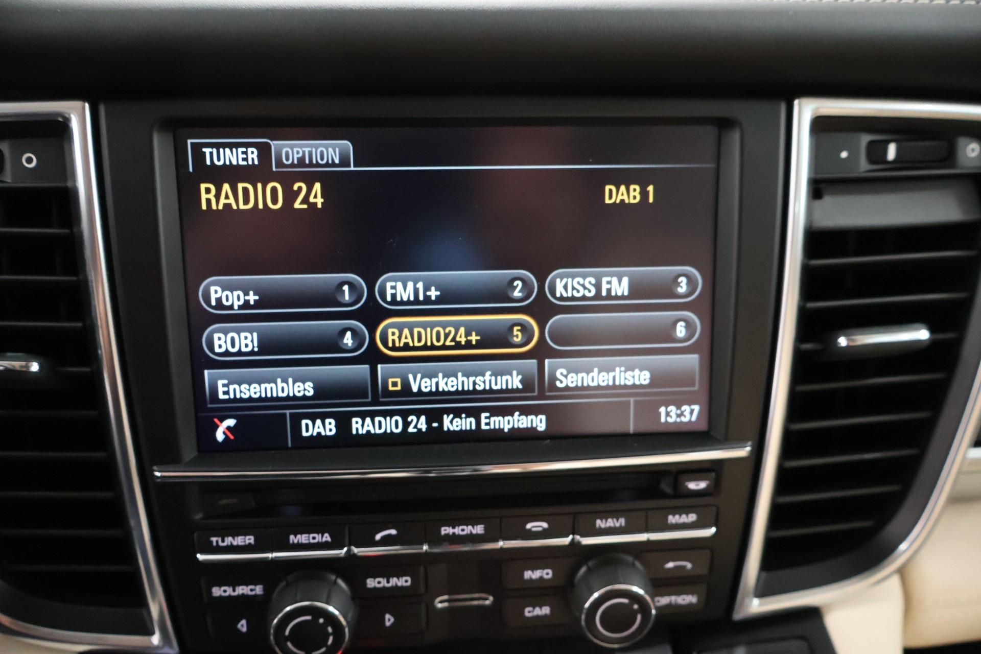 PORSCHE Panamera Turbo 4.8 PDK-image-23